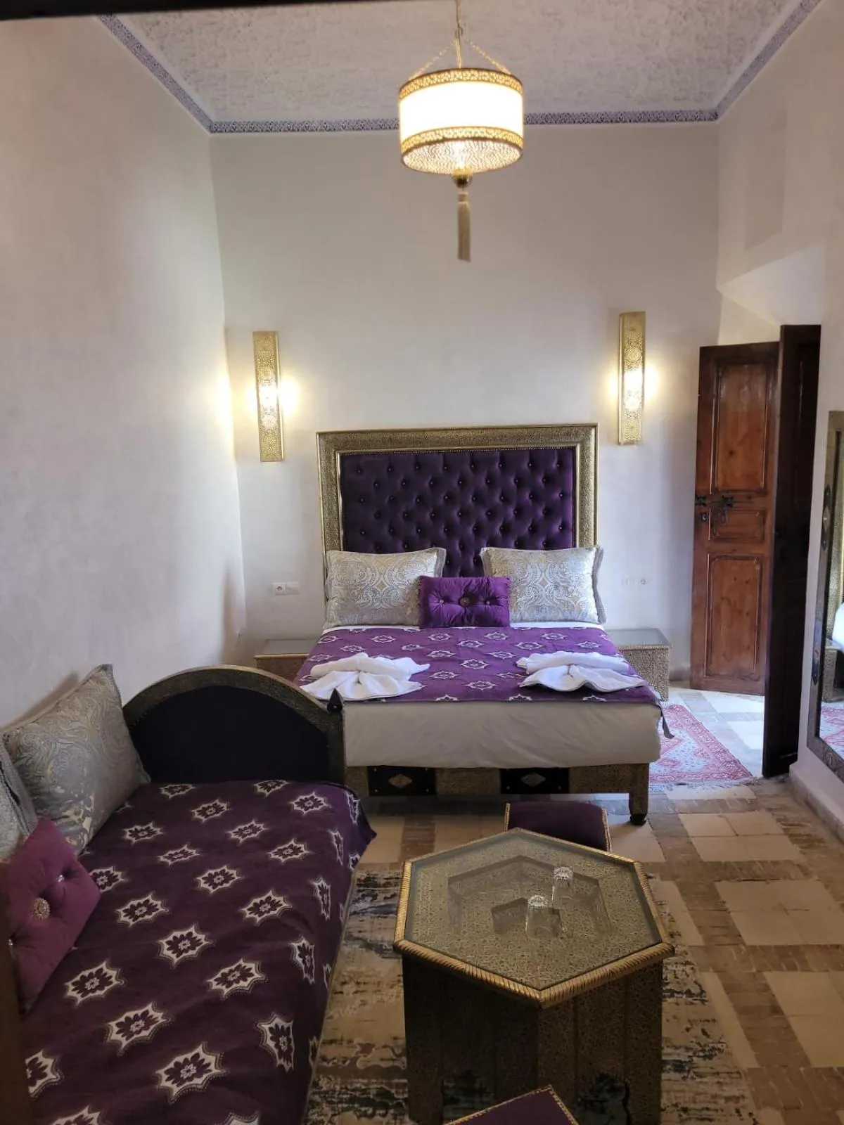 Photo of the whole room, Bed in Riad Bayti