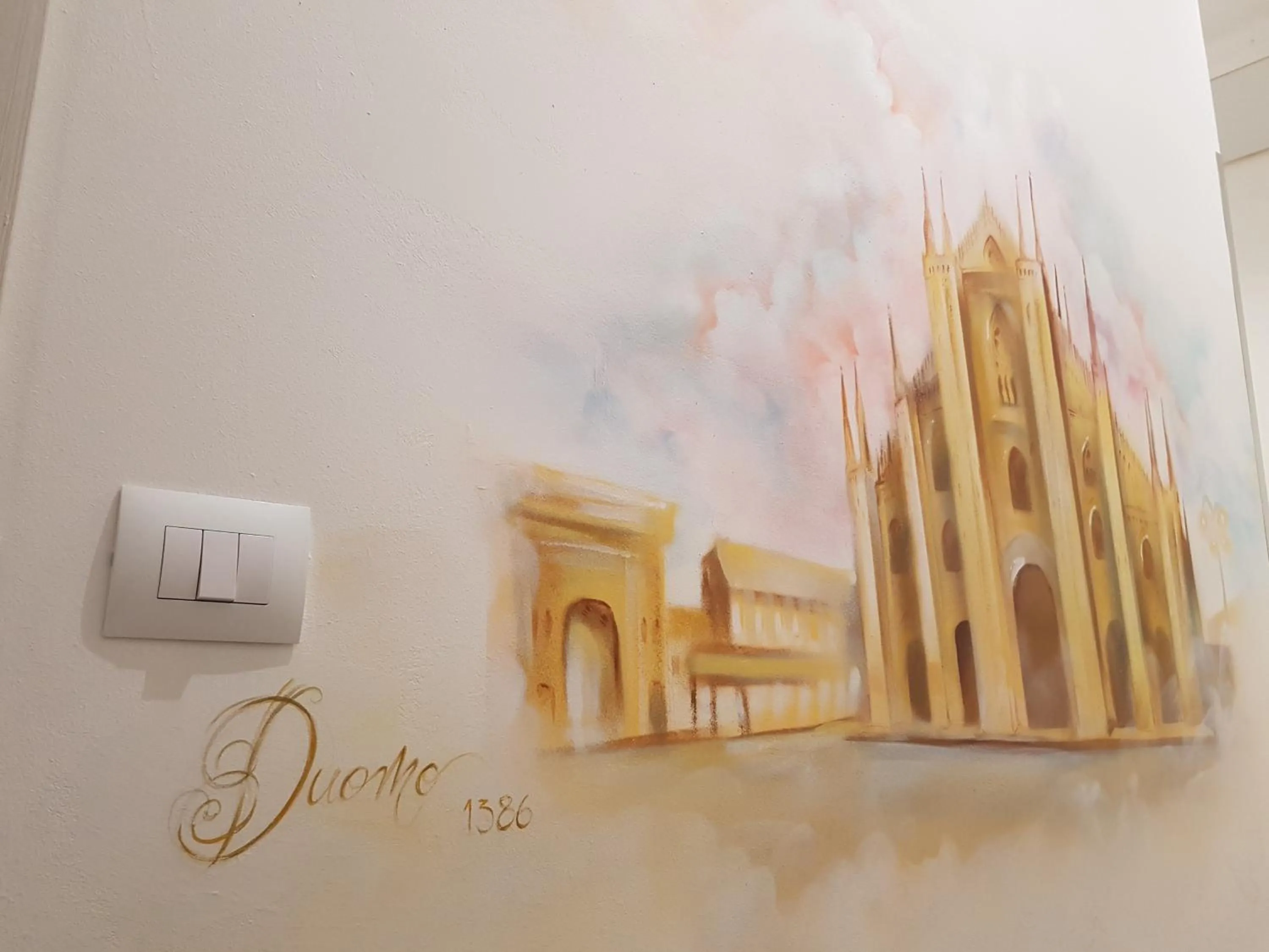 Decorative detail in Bed Rho Stazione - Fiera