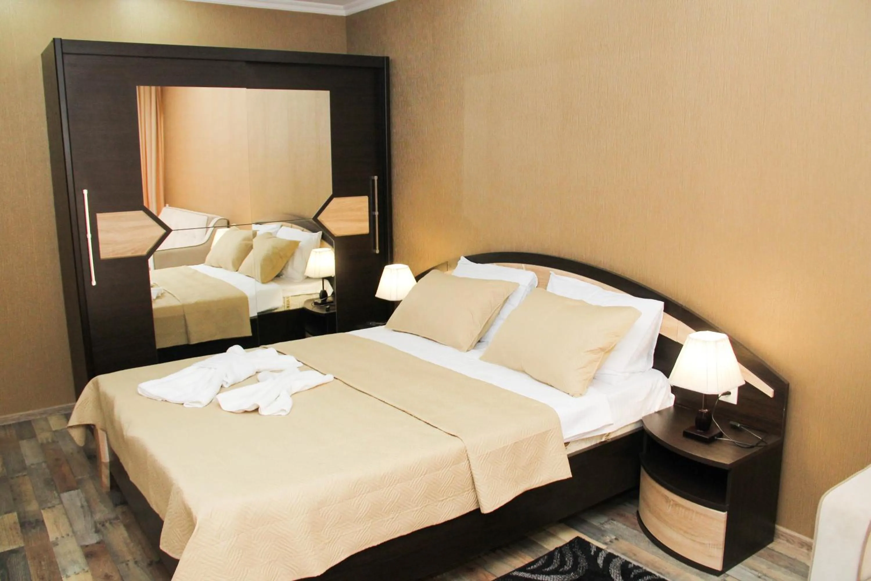 Bedroom, Bed in Hotel Dimasi