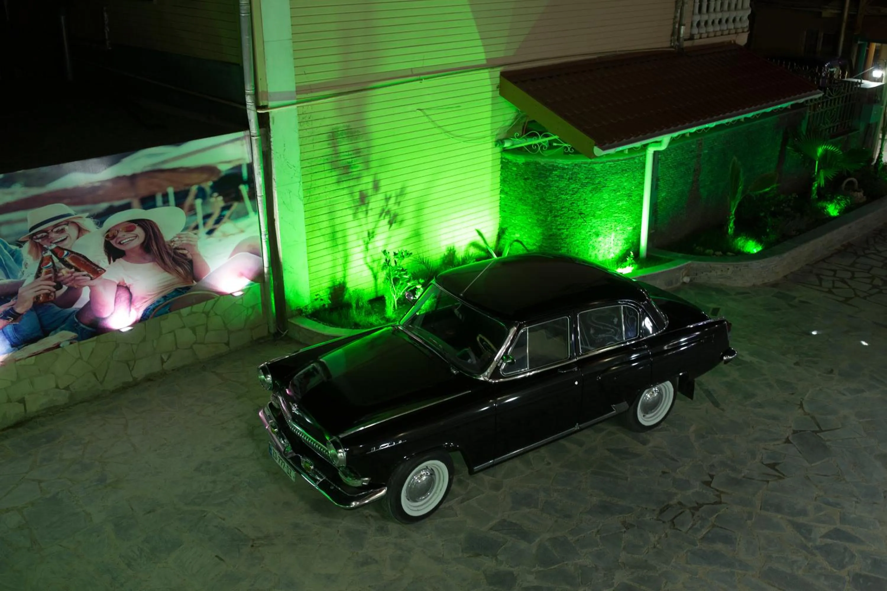 Night in Hotel Dimasi