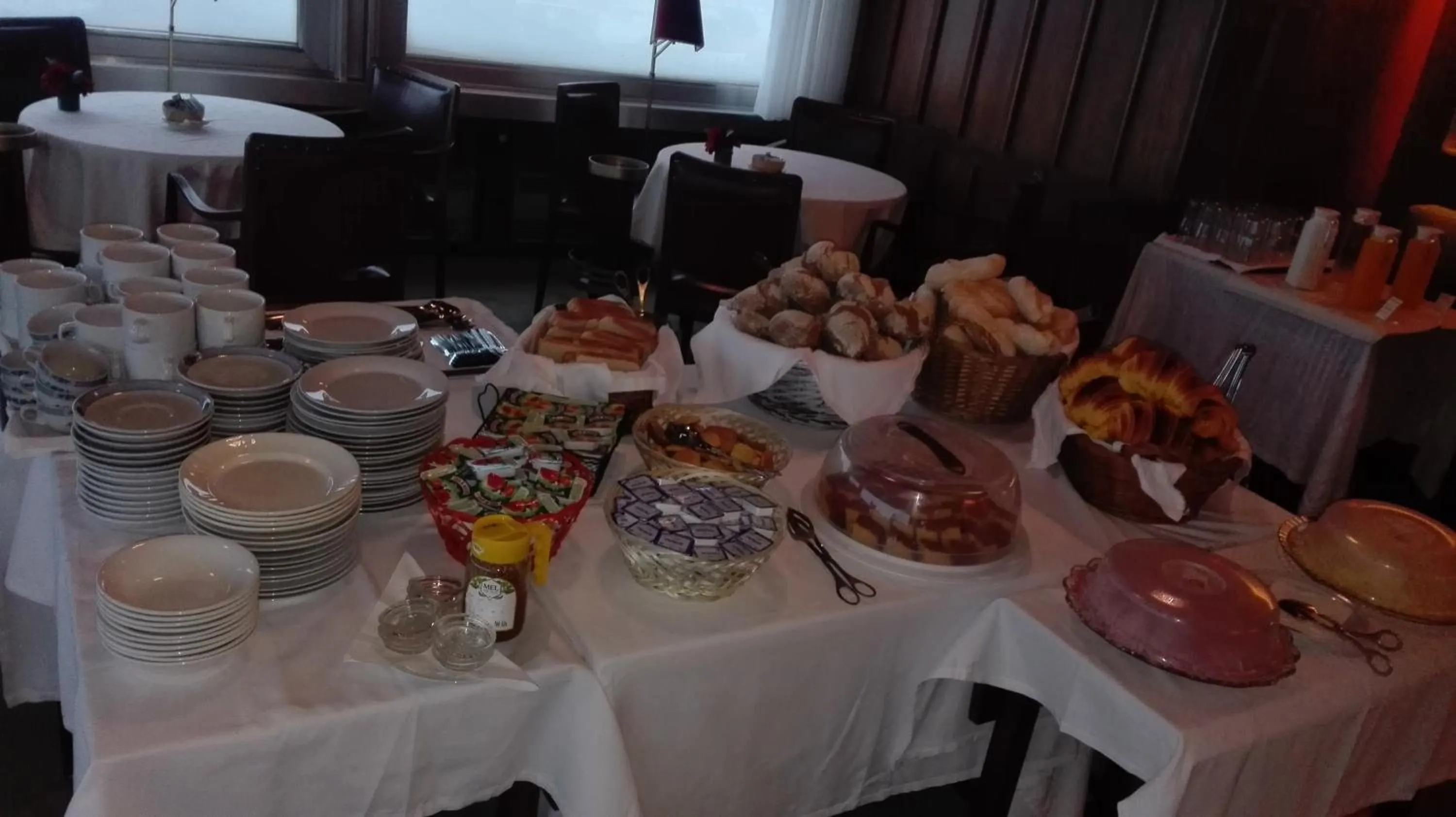 Breakfast in Hotel Miradouro