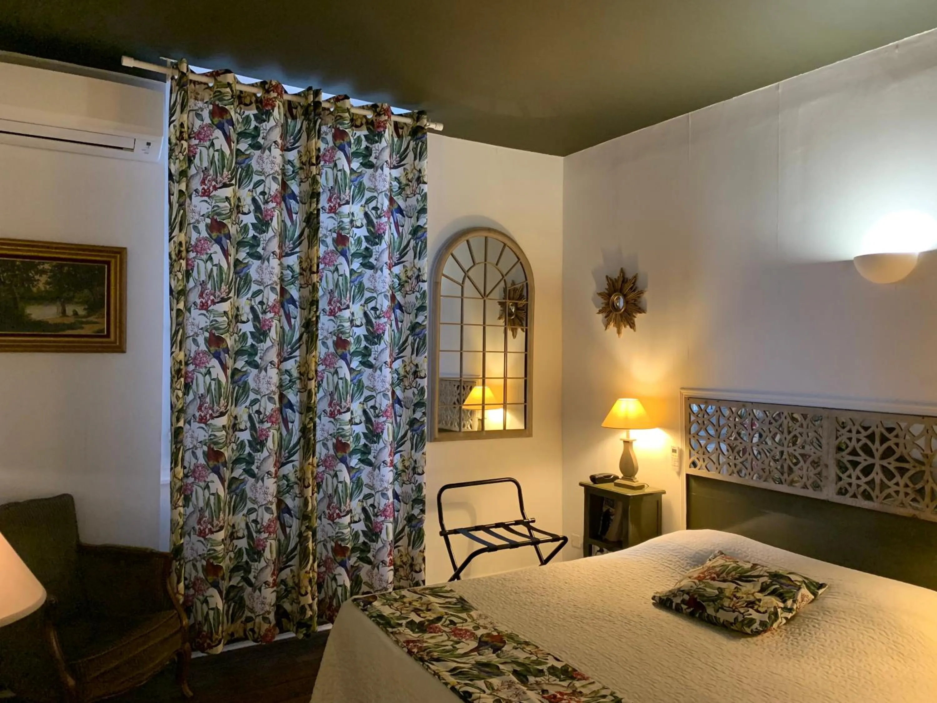 Property building, Bed in La Gabetière