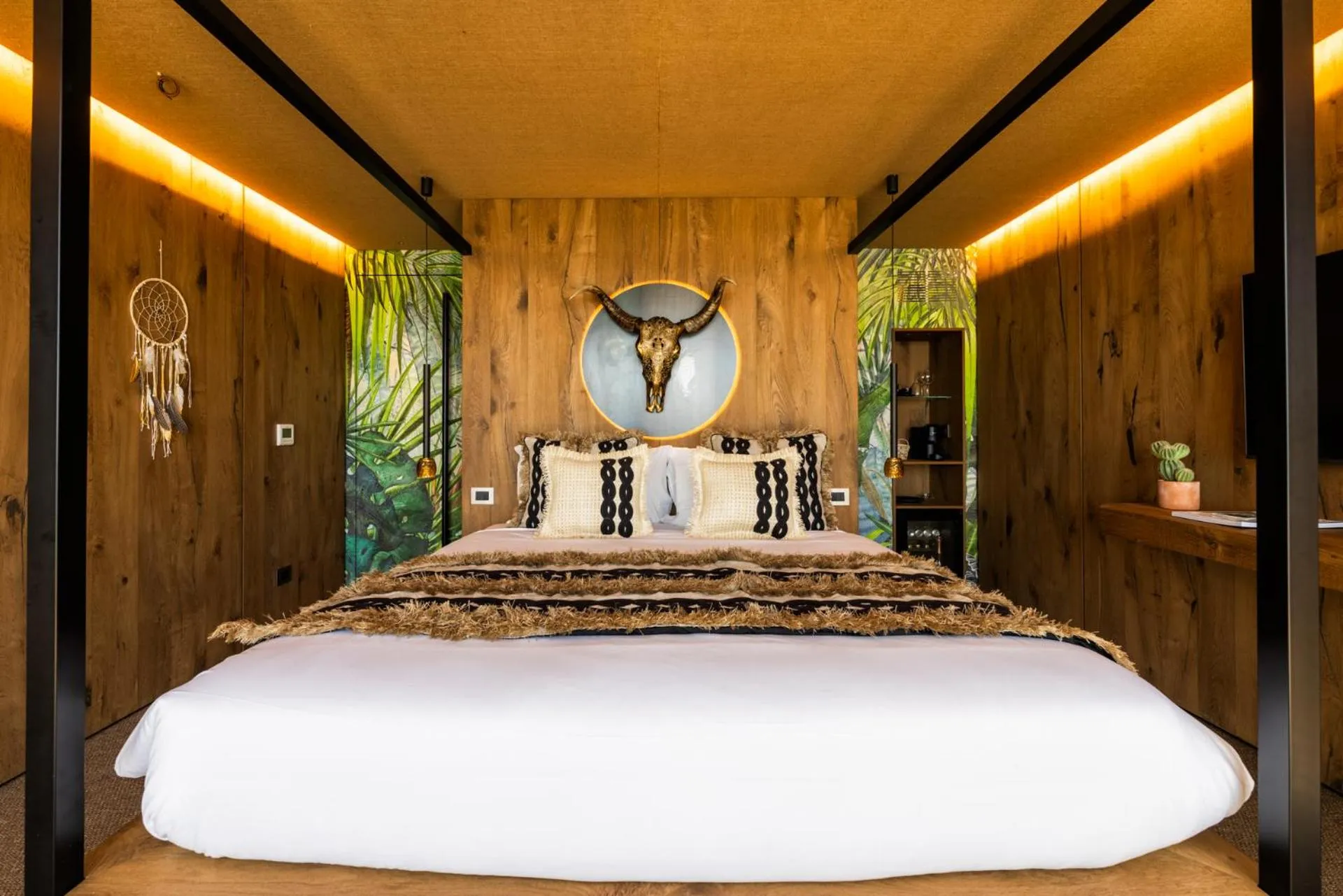 Photo of the whole room, Bed in Baba Residences