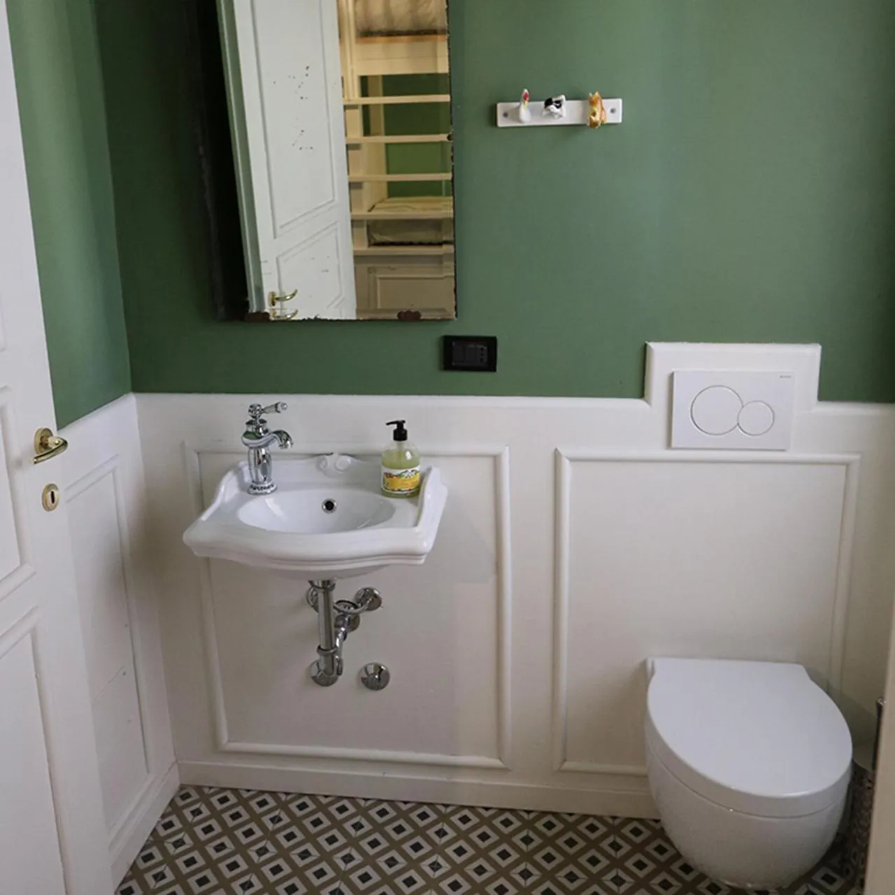 Bathroom in Grand Hostel Coconut