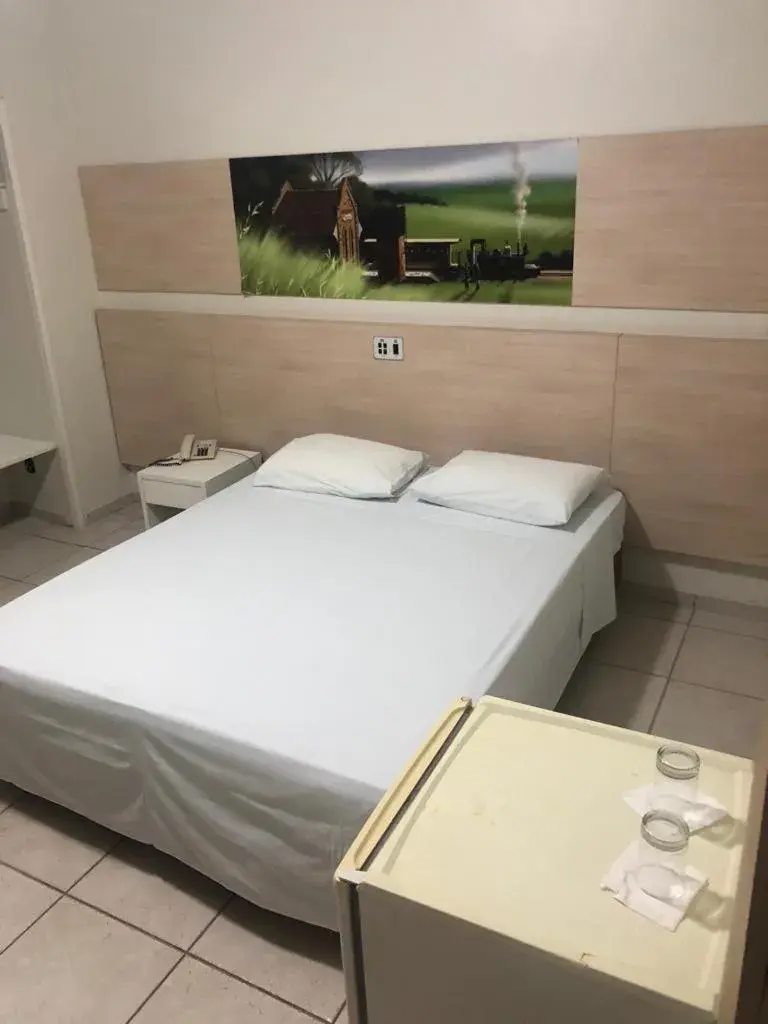 Bed in Hotel Veneza Bed in Hotel Veneza