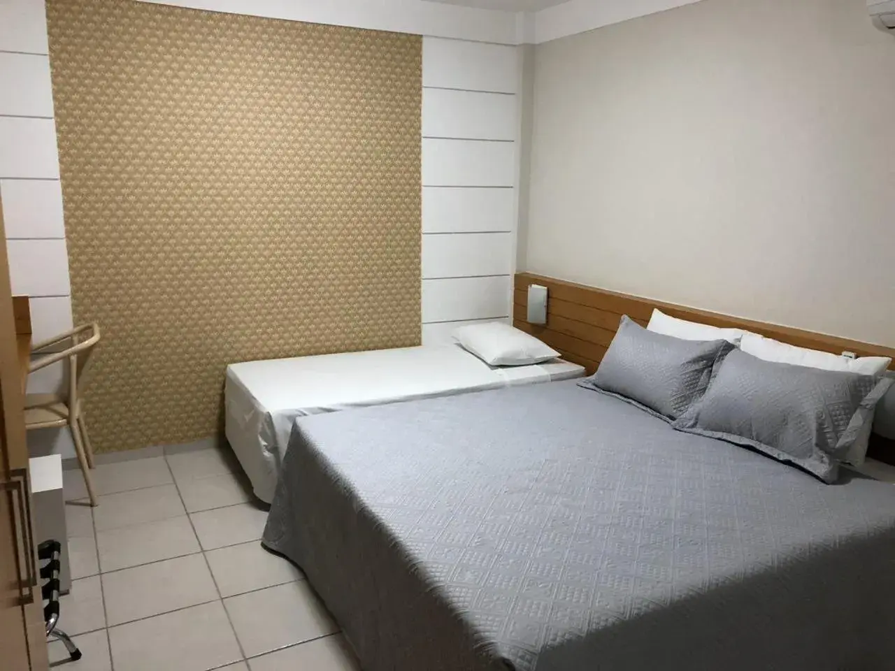 Bed in Hotel Veneza Bed in Hotel Veneza