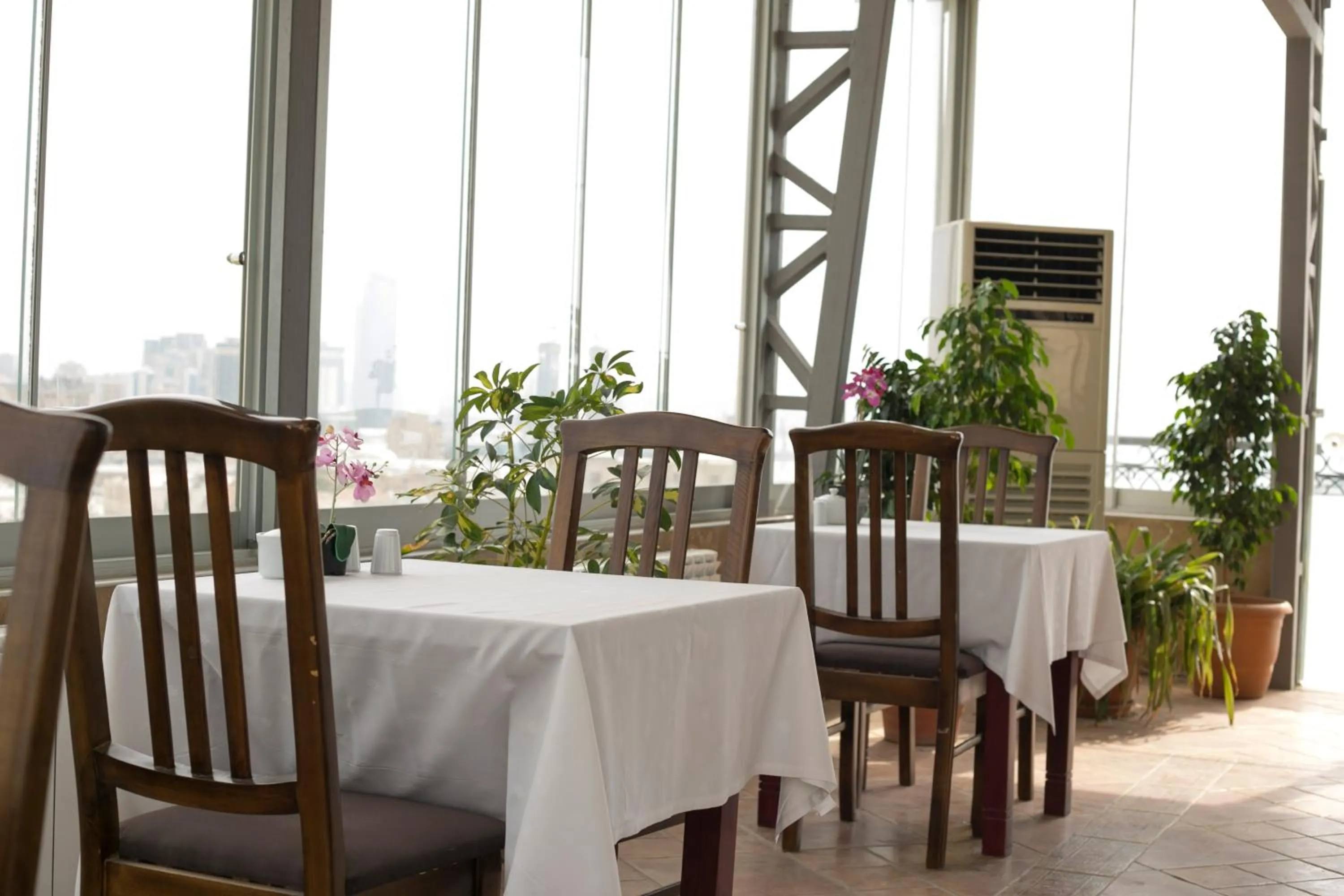 Breakfast in City Walls Hotel