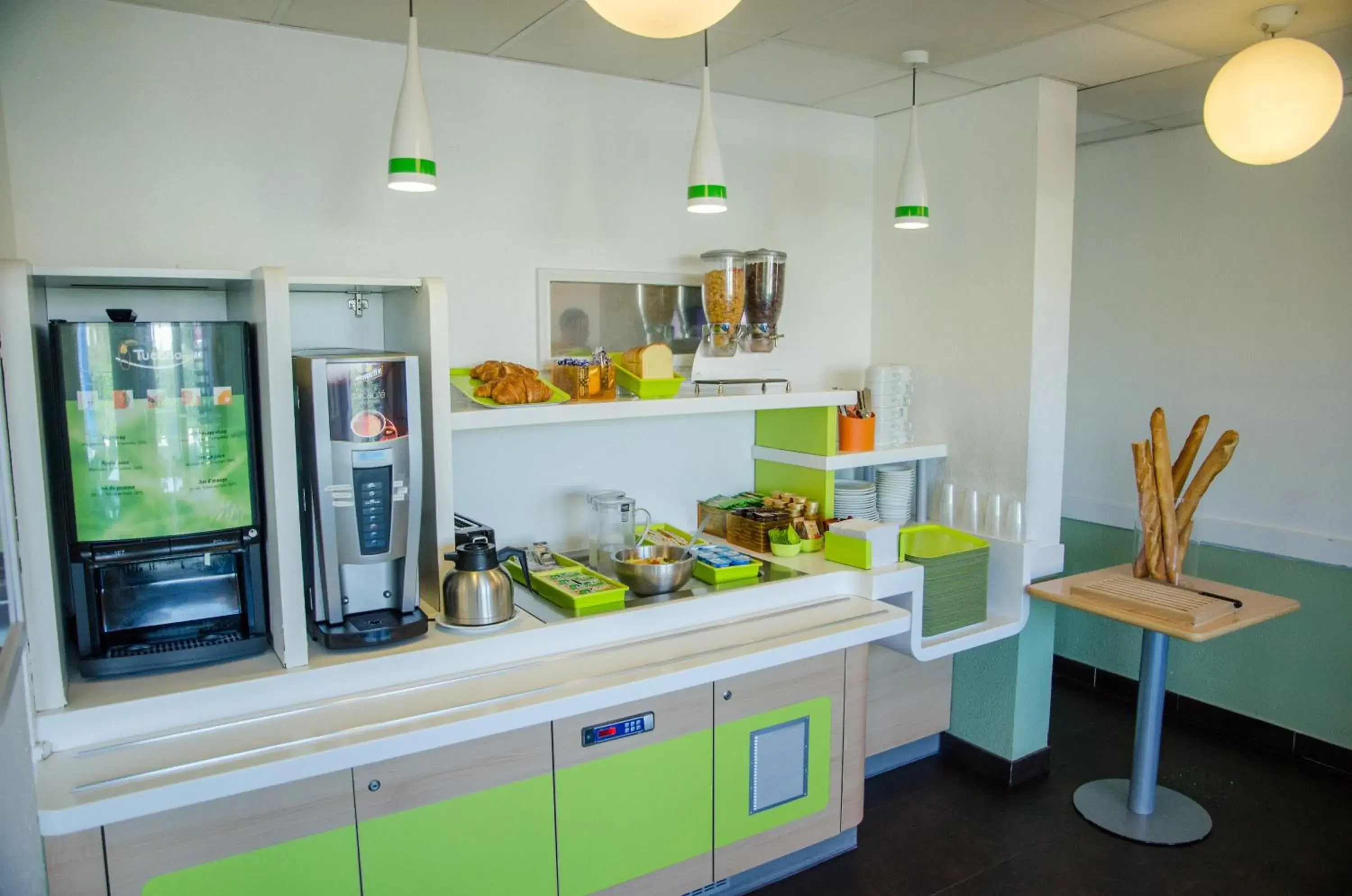 Food in ibis budget Aeroport le Bourget Garonor Food in ibis budget Aeroport le Bourget Garonor