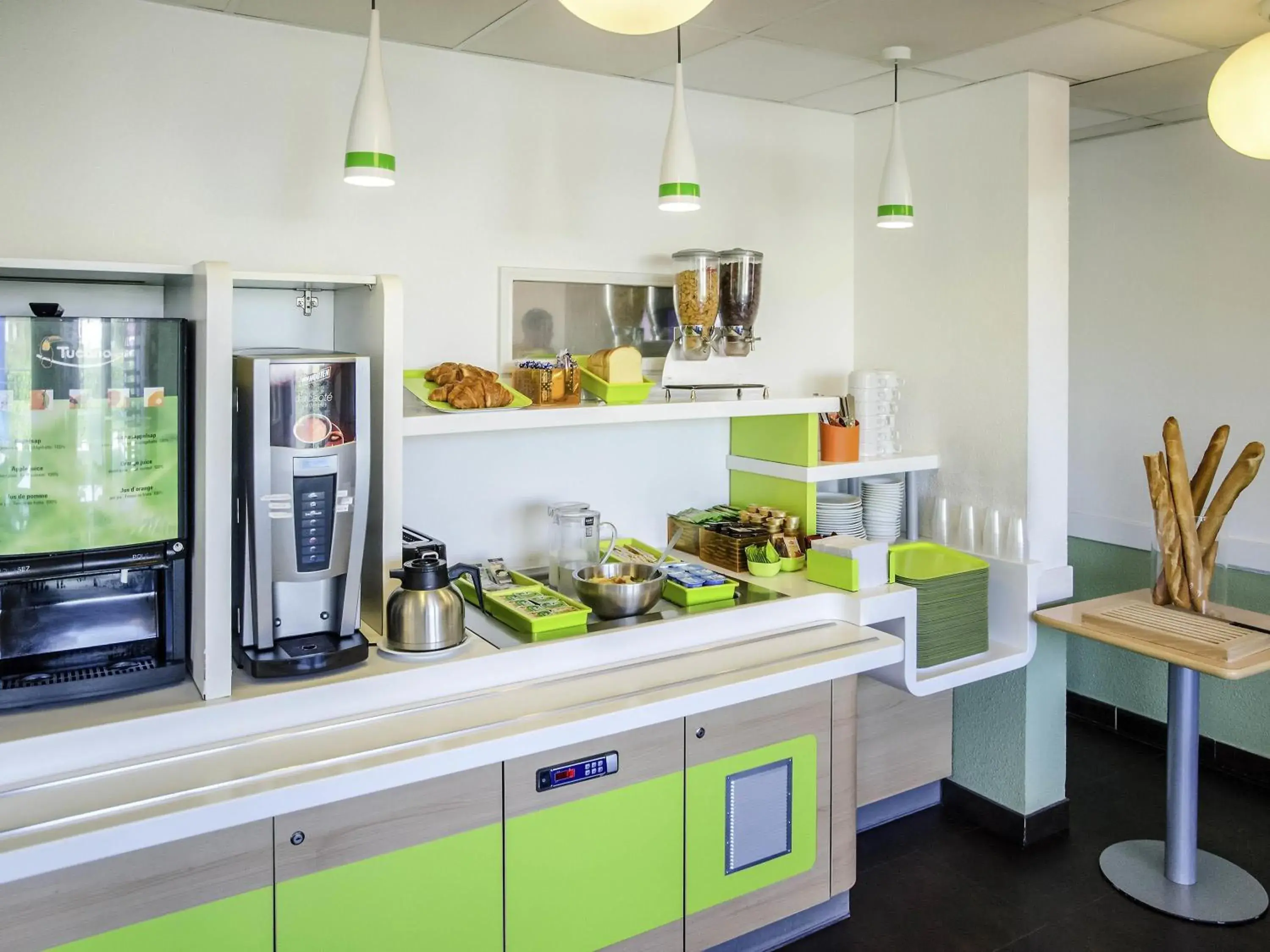 Property building in ibis budget Aeroport le Bourget Garonor Property building in ibis budget Aeroport le Bourget Garonor