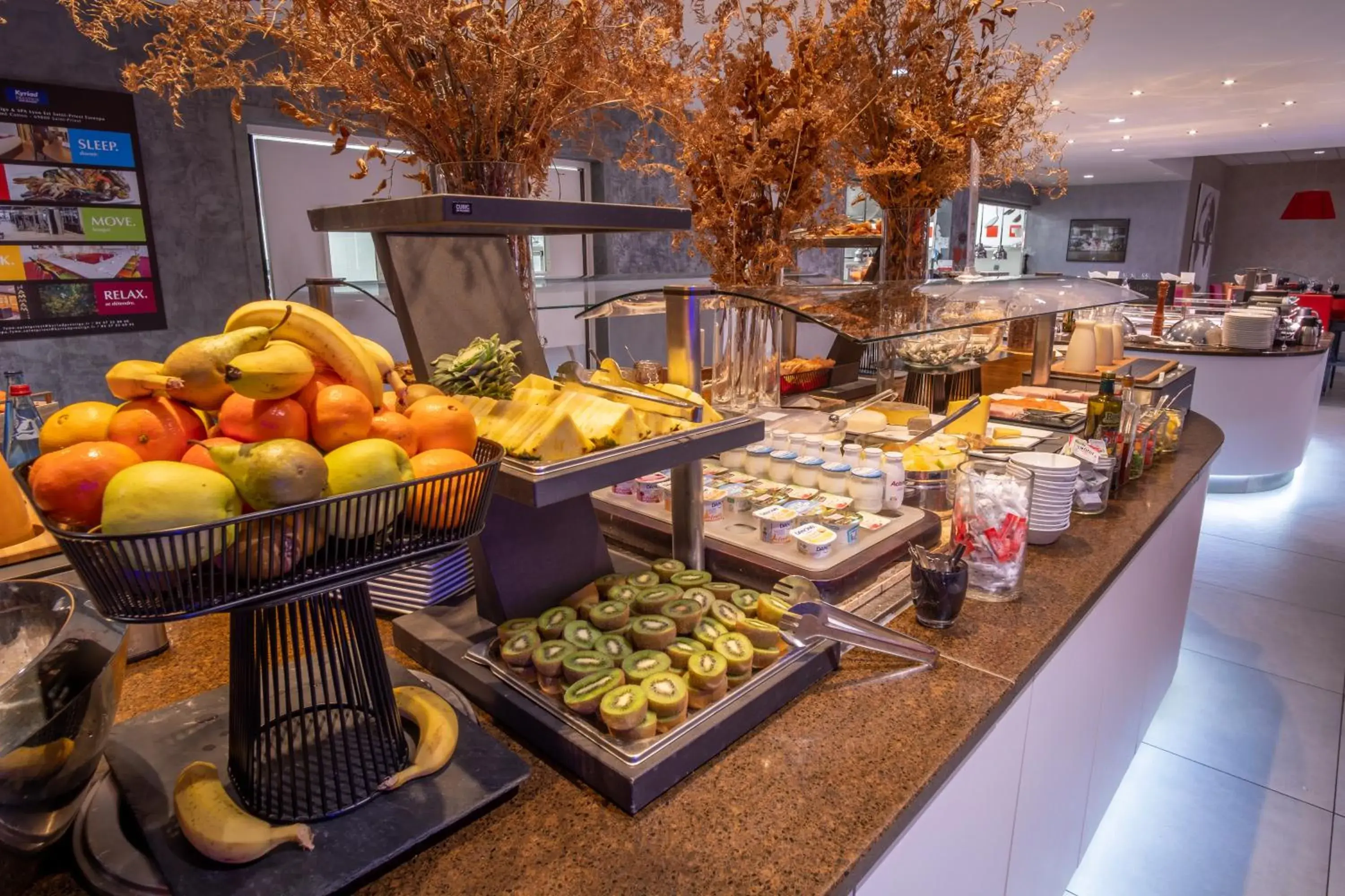 Food in Kyriad Prestige Lyon Est - Saint Priest Eurexpo Hotel and SPA Food in Kyriad Prestige Lyon Est - Saint Priest Eurexpo Hotel and SPA