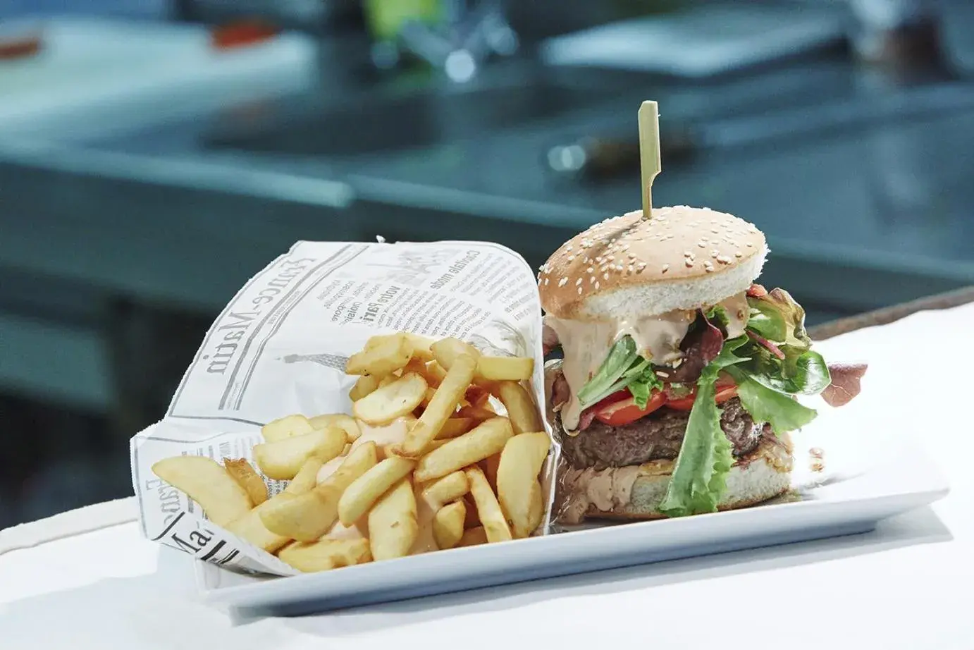 Restaurant/places to eat in Kyriad Prestige Lyon Est - Saint Priest Eurexpo Hotel and SPA Restaurant/places to eat in Kyriad Prestige Lyon Est - Saint Priest Eurexpo Hotel and SPA