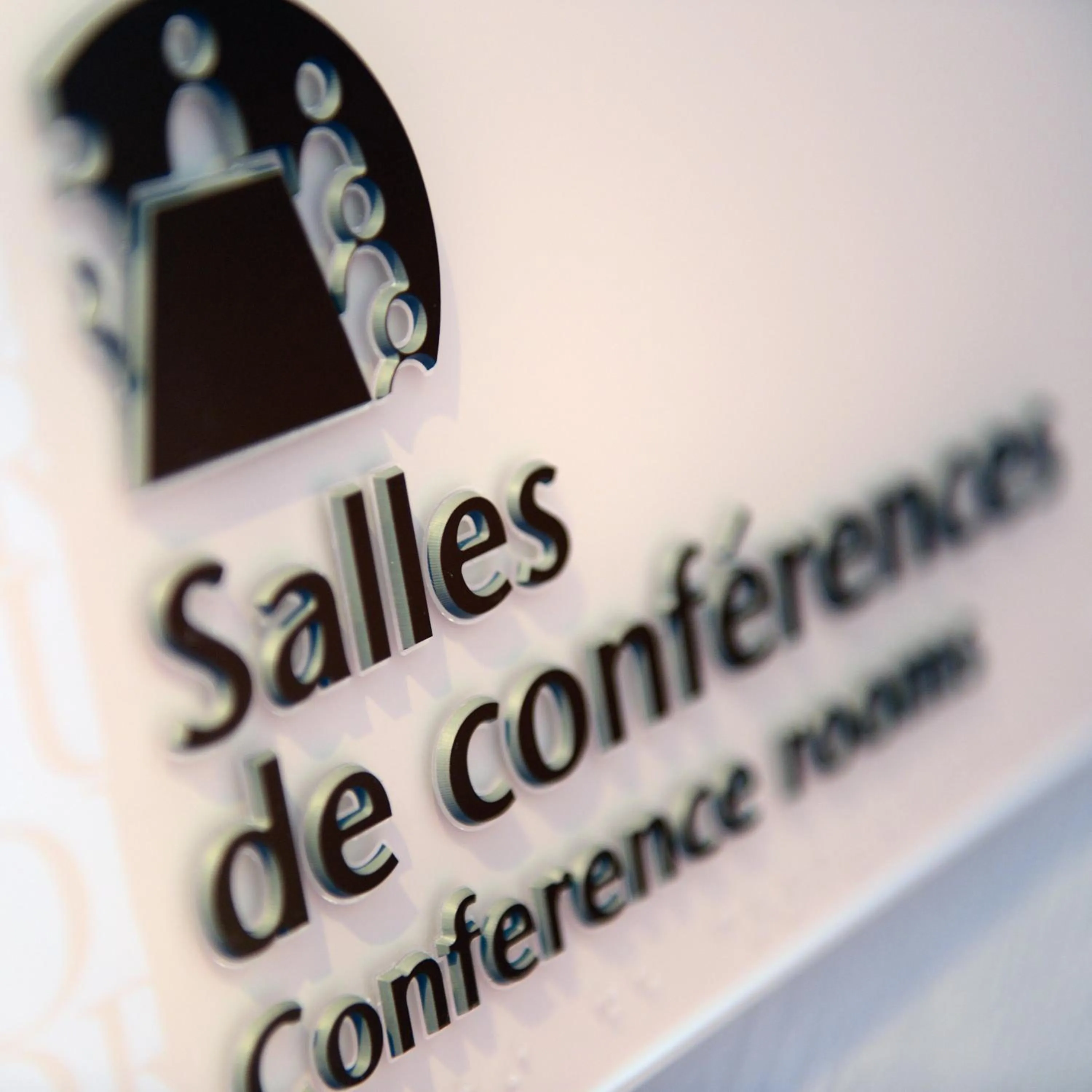 Business facilities in Kyriad Prestige Lyon Est - Saint Priest Eurexpo Hotel and SPA