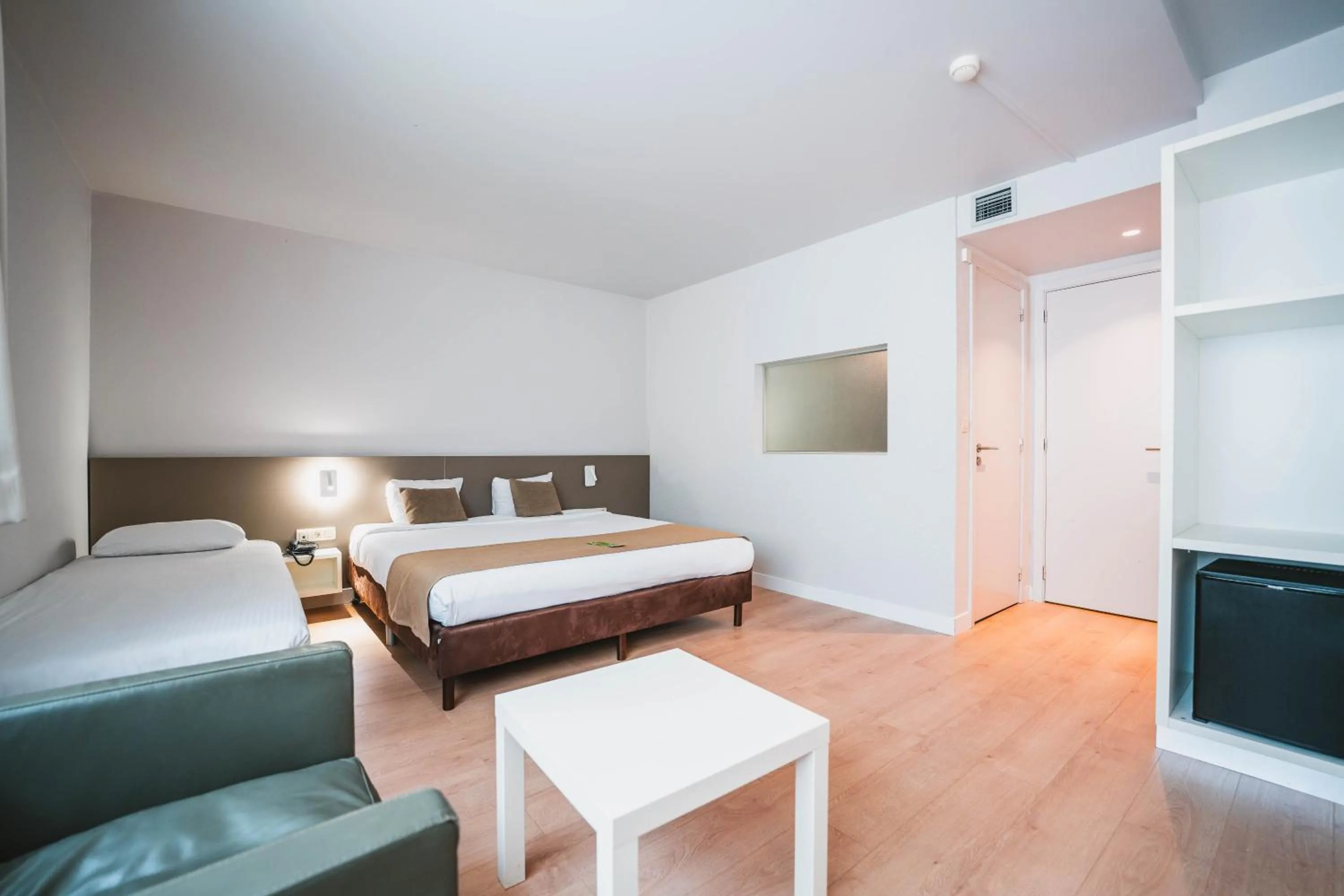 Photo of the whole room, Bed in Utopia Hotel - Art & Nature Hotel