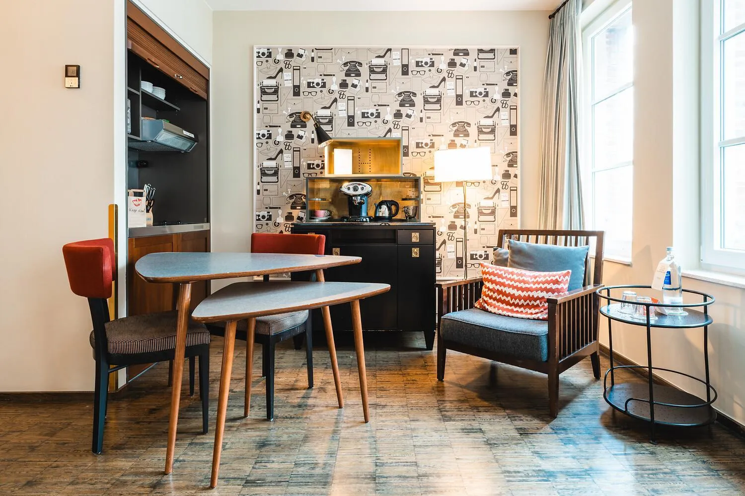 Photo of the whole room in Henri Hotel Hamburg Downtown