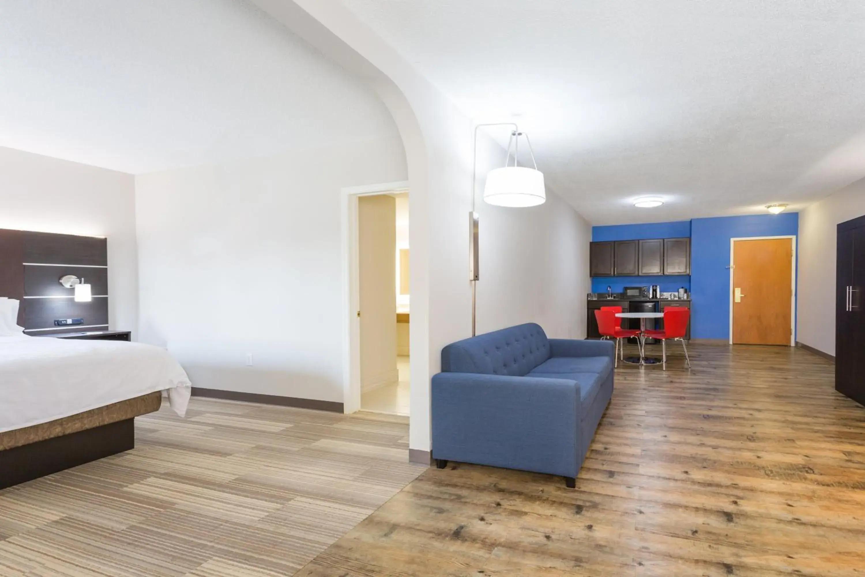 Presidential Suite in Holiday Inn Express - Plymouth by IHG Presidential Suite in Holiday Inn Express - Plymouth by IHG