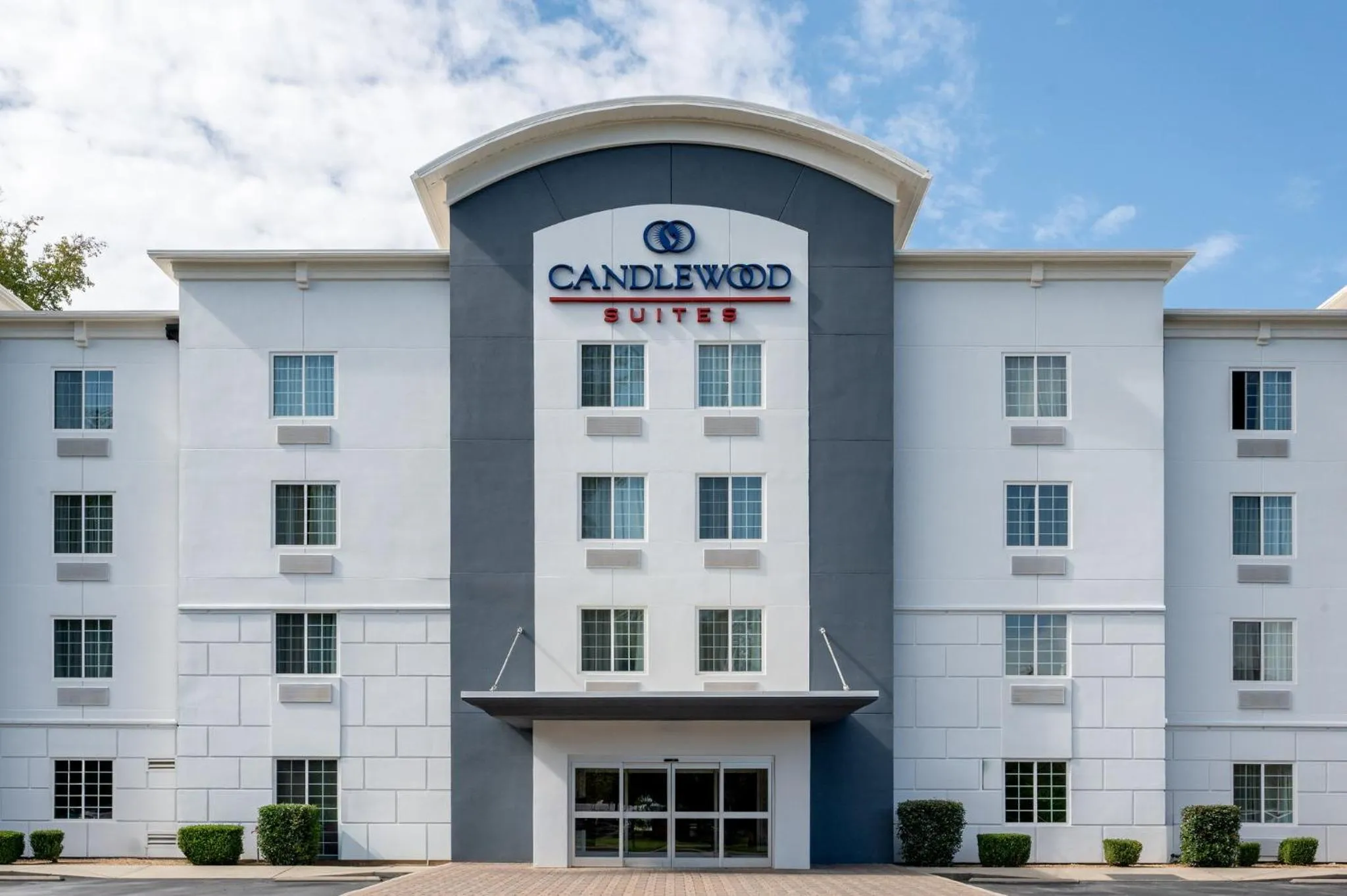 Property building in Candlewood Suites Mooresville Lake Norman,NC by IHG
