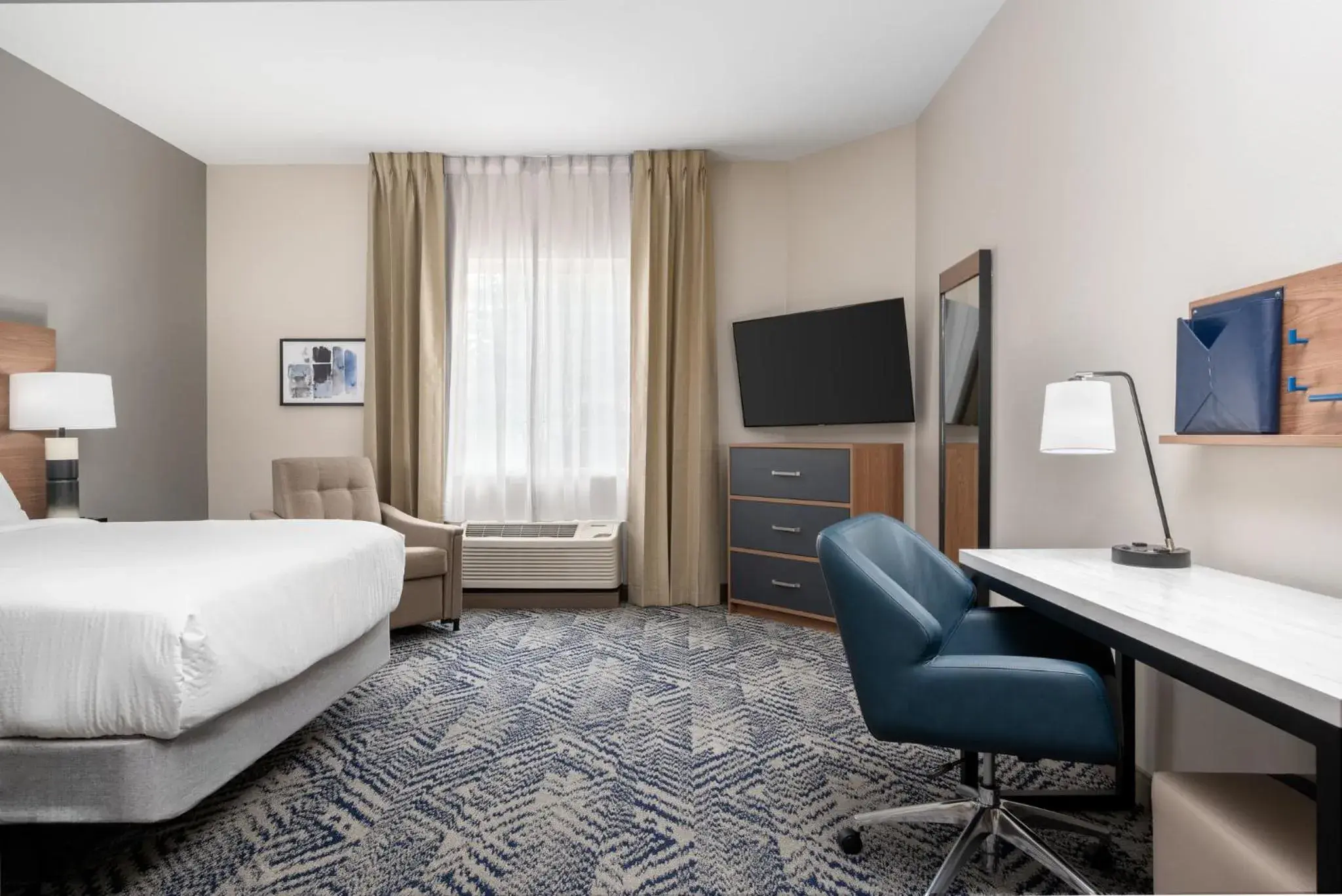 Photo of the whole room, Bed in Candlewood Suites Mooresville Lake Norman,NC by IHG Photo of the whole room, Bed in Candlewood Suites Mooresville Lake Norman,NC by IHG