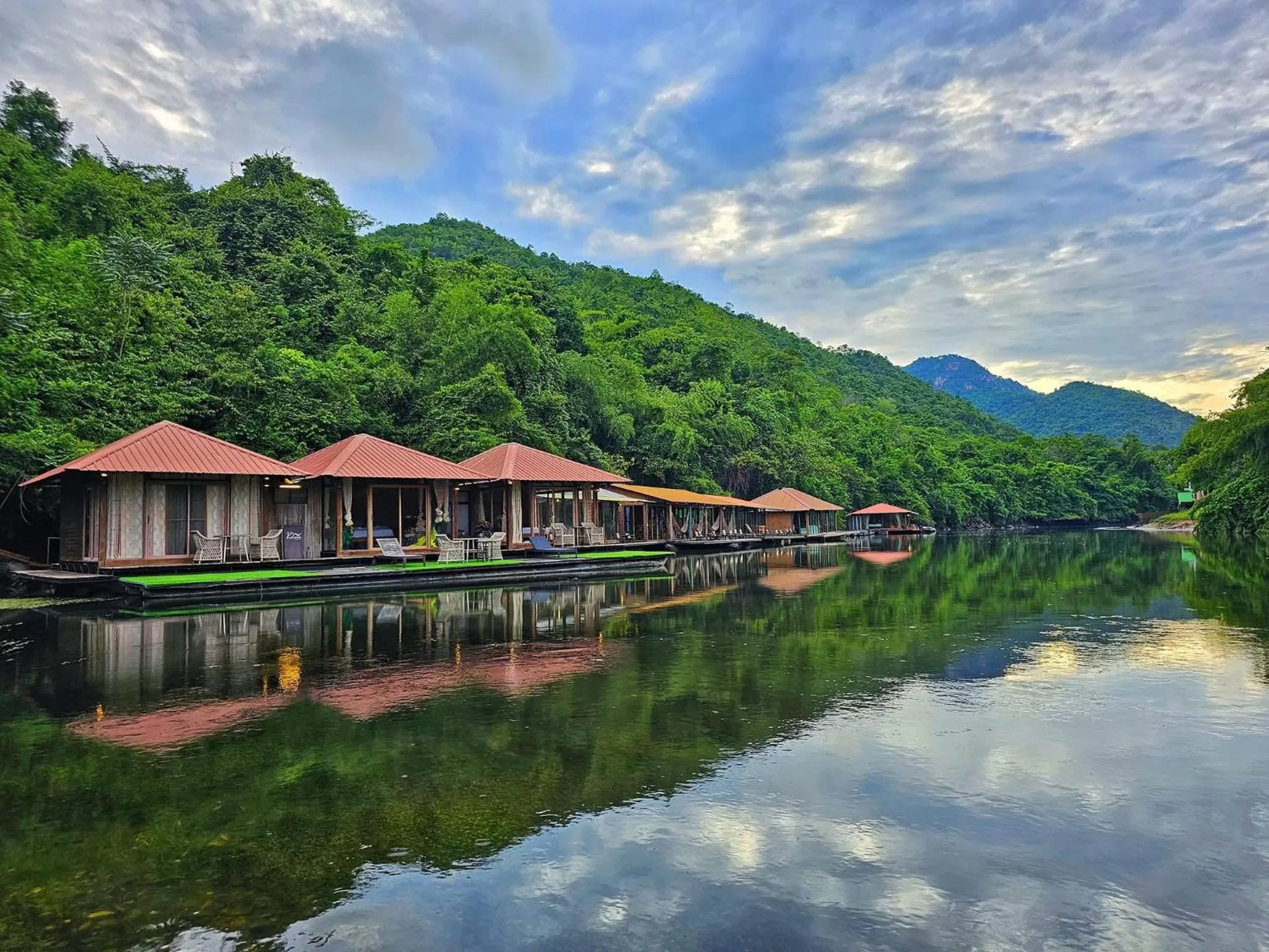 Kodaun River Kwai Resort