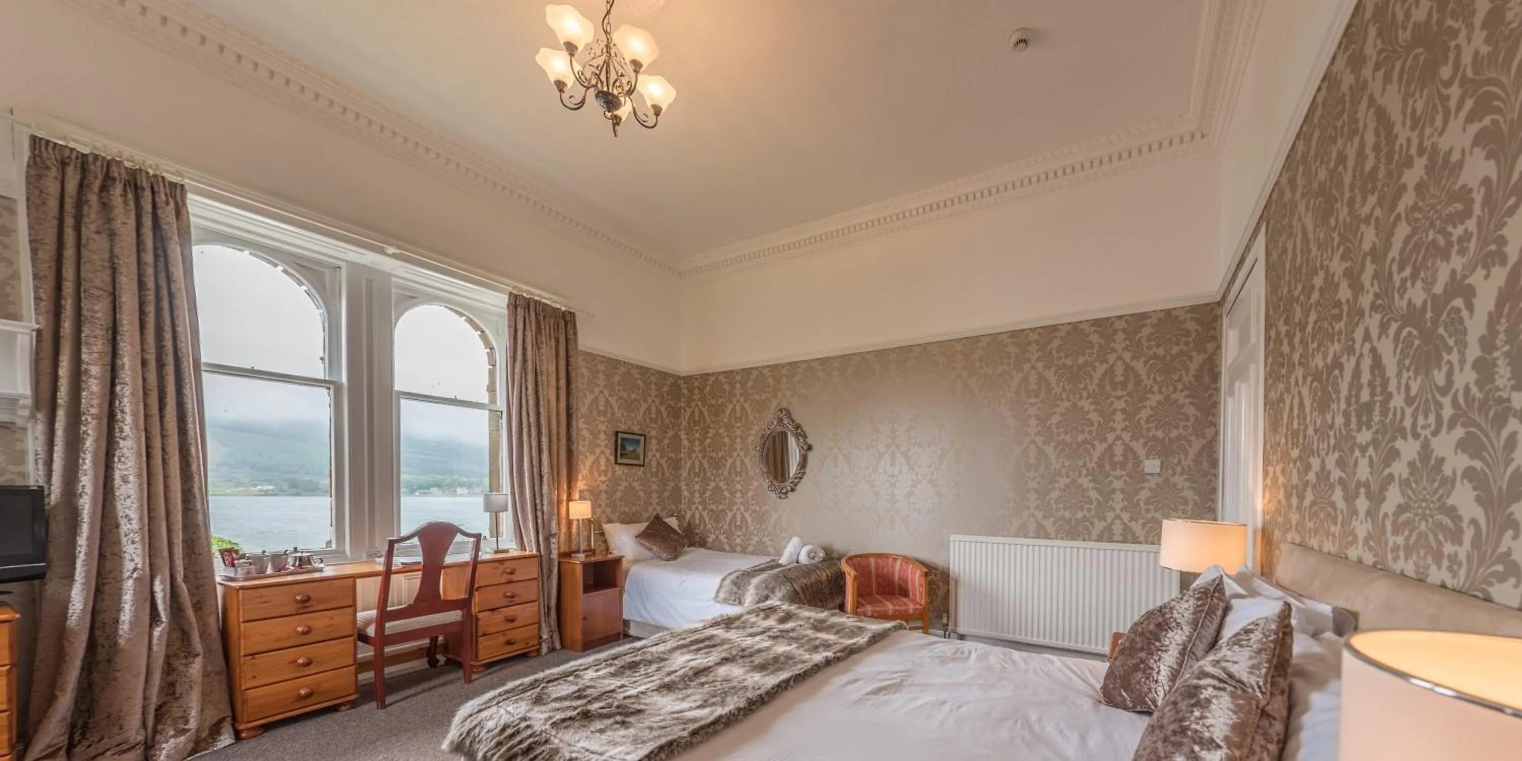 Sea view, Bed in Craigard House Hotel