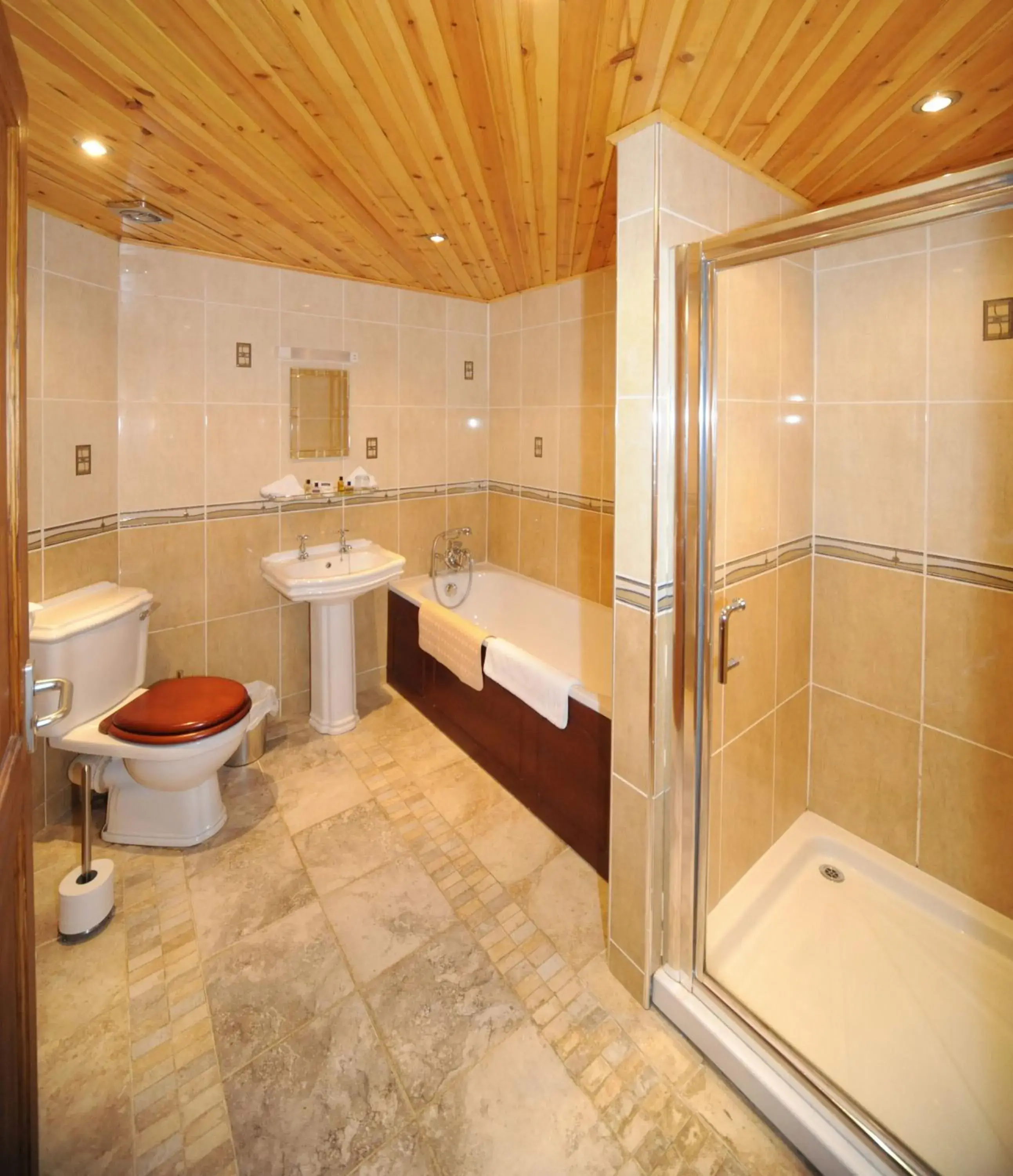 Double Room - single occupancy in Craigard House Hotel Double Room - single occupancy in Craigard House Hotel