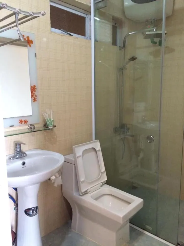 Shower in Ngan Nga Bac Ha Hotel