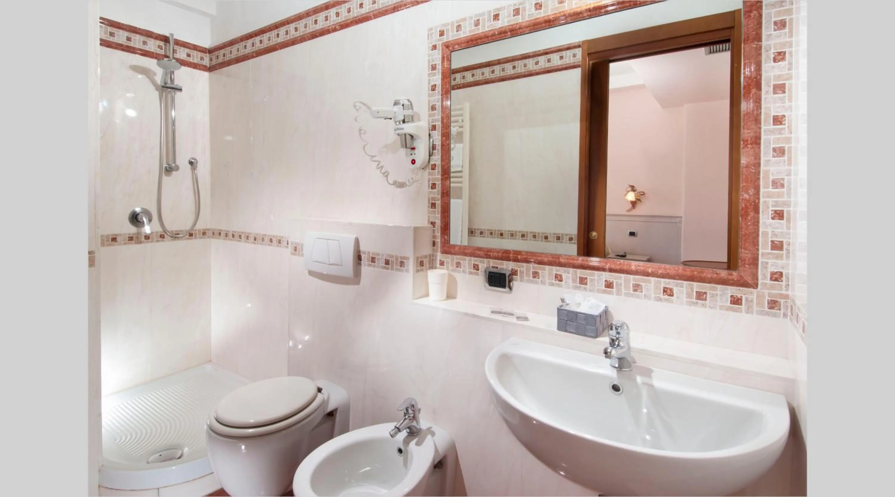 Bathroom in Hotel Le Querce