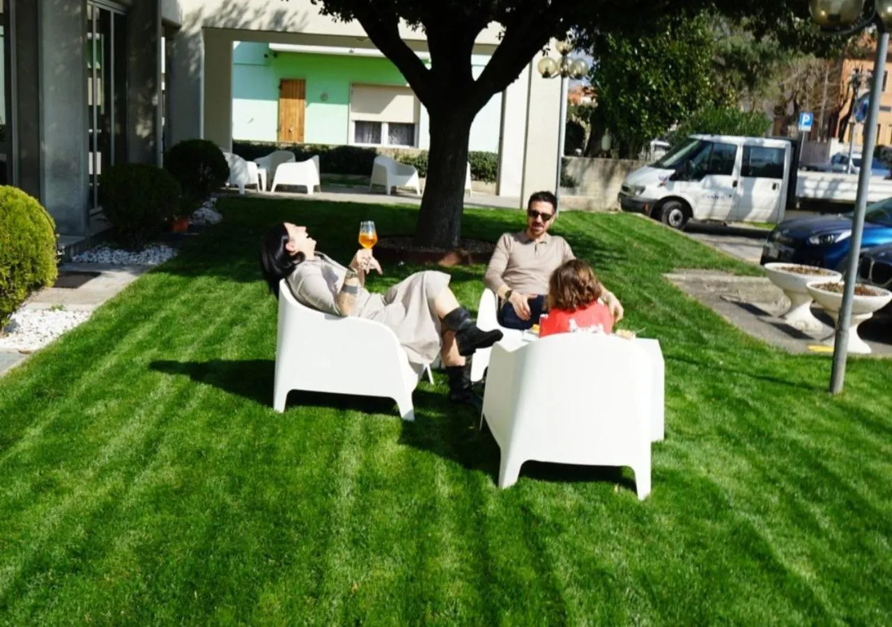Garden in Hotel Le Querce