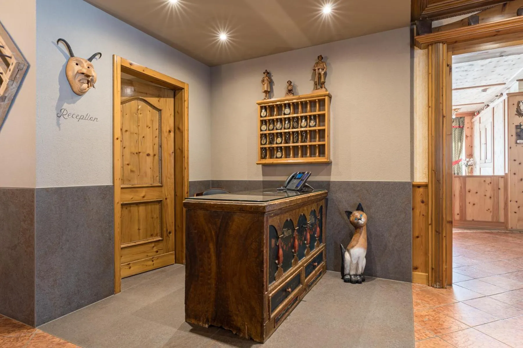 Restaurant/places to eat in Albergo Centrale