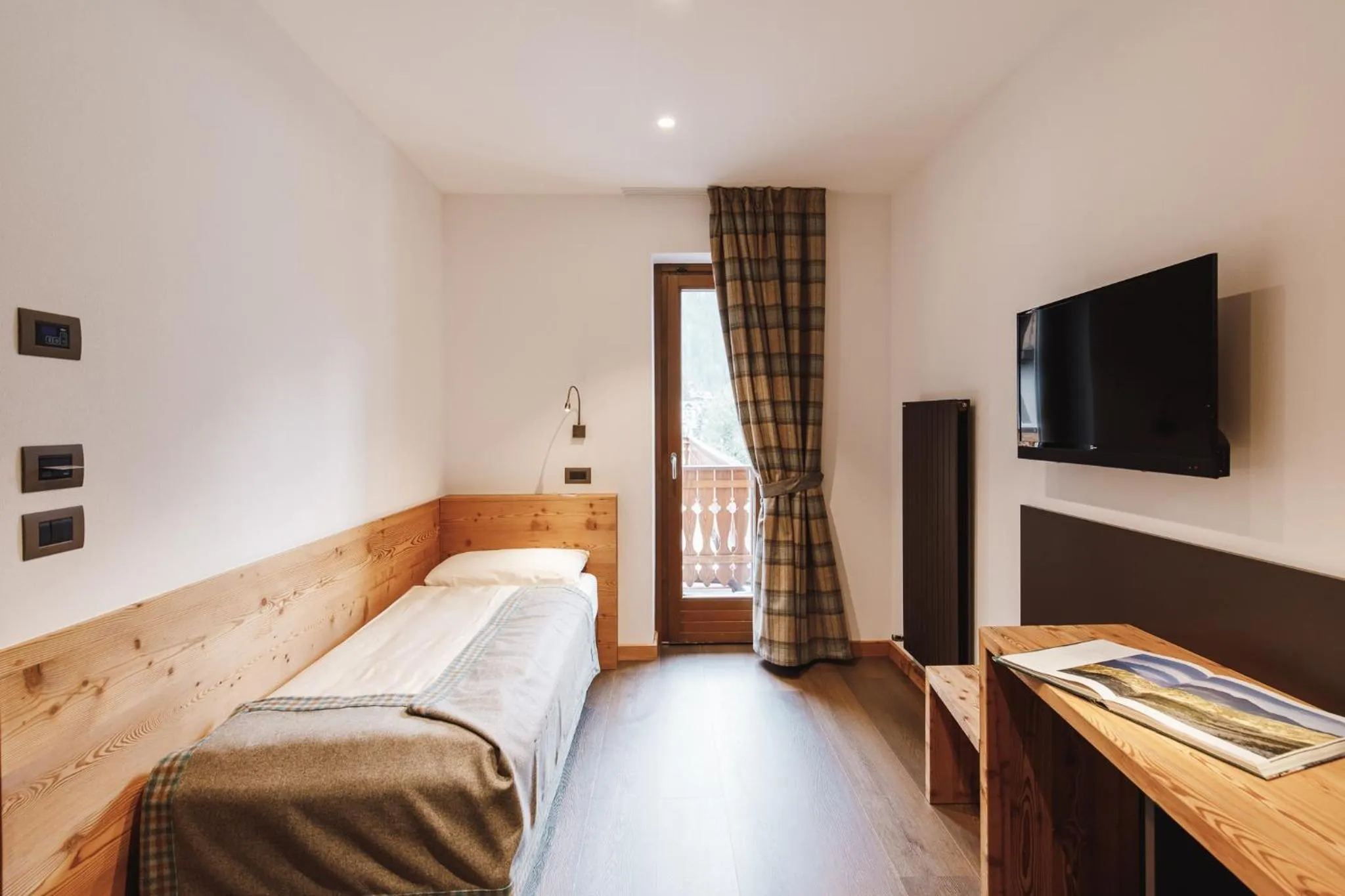 Bed in Albergo Centrale