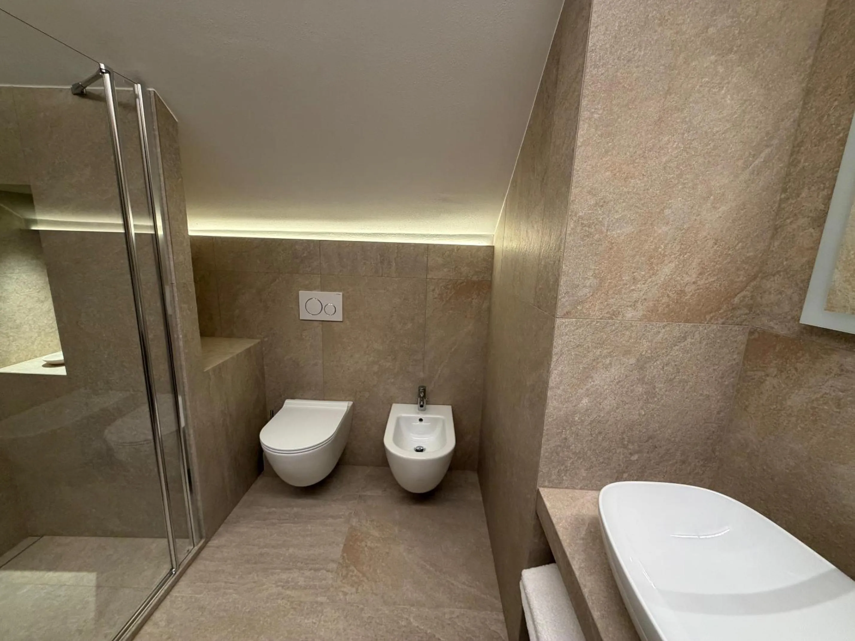 Toilet in Albergo Centrale