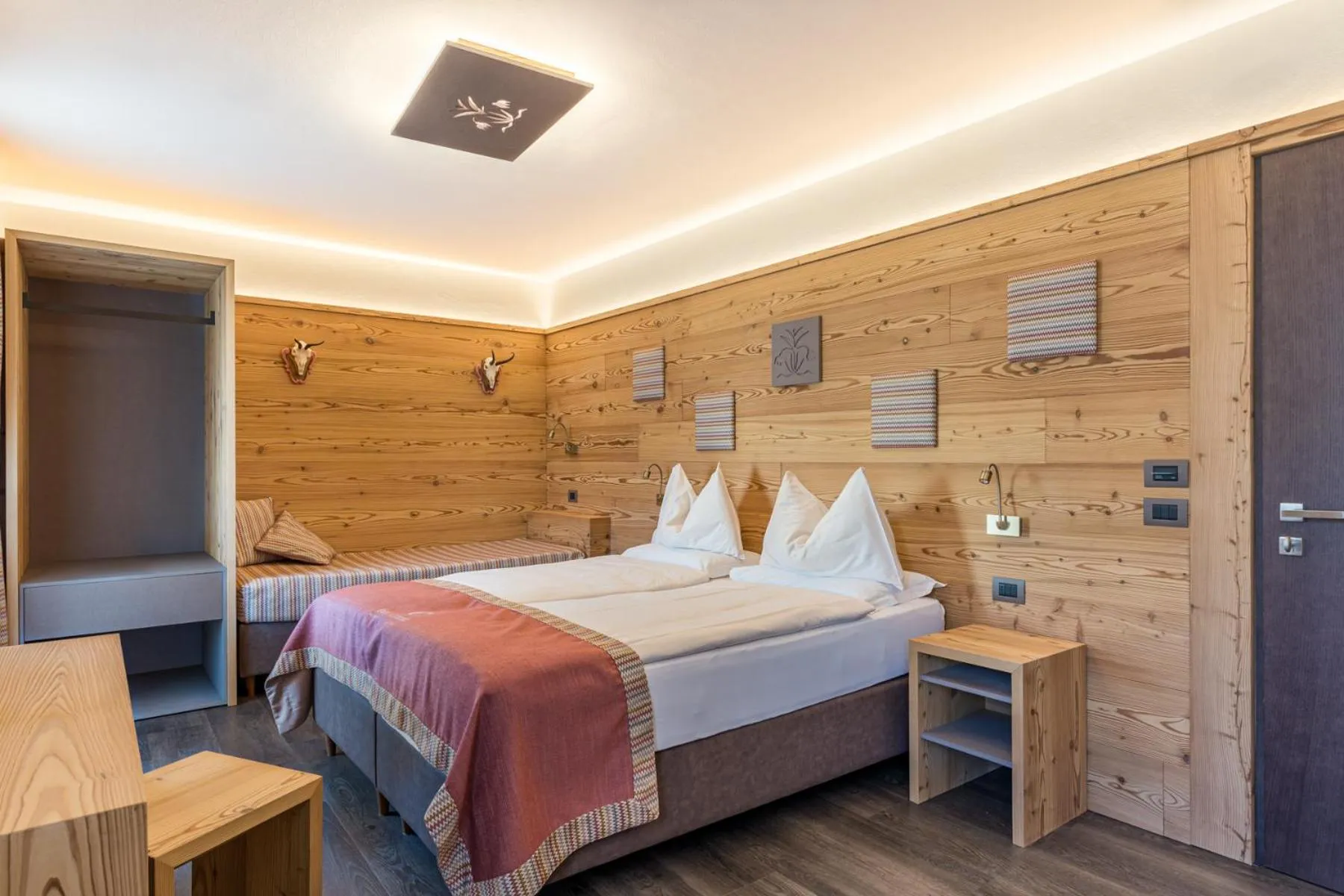 Bed in Albergo Centrale