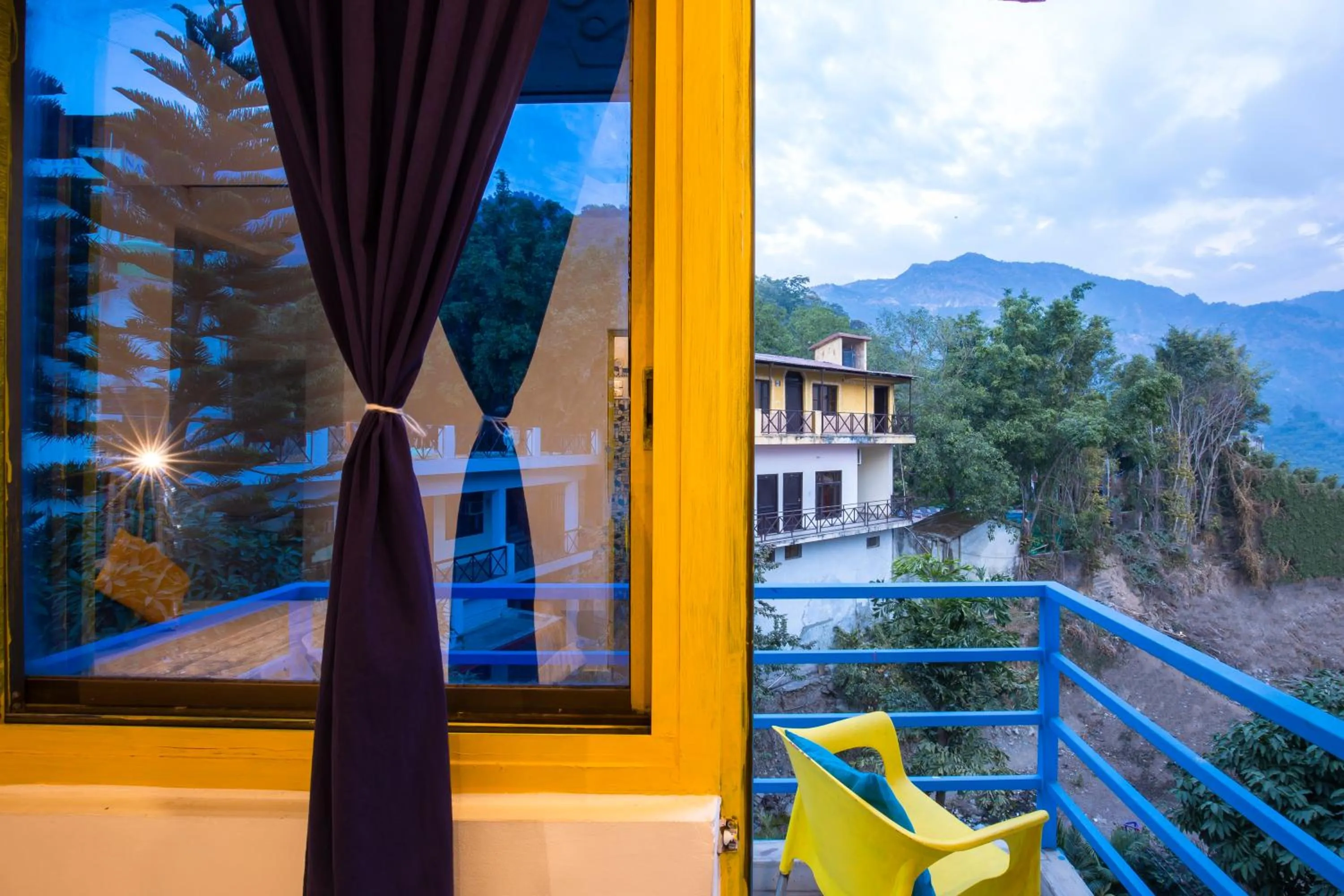 Balcony/Terrace in goSTOPS Rishikesh, Tapovan