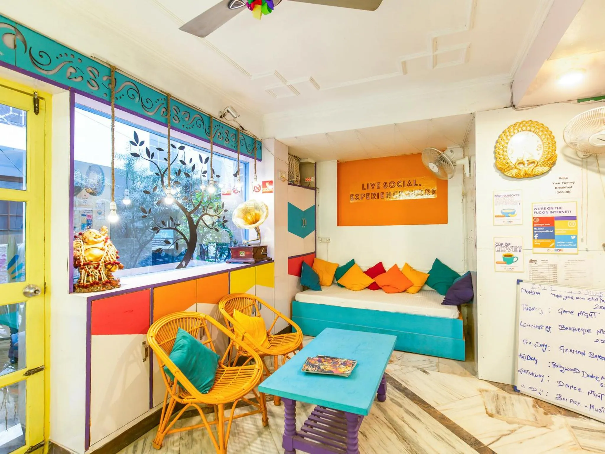 Lobby or reception in goSTOPS Rishikesh, Tapovan