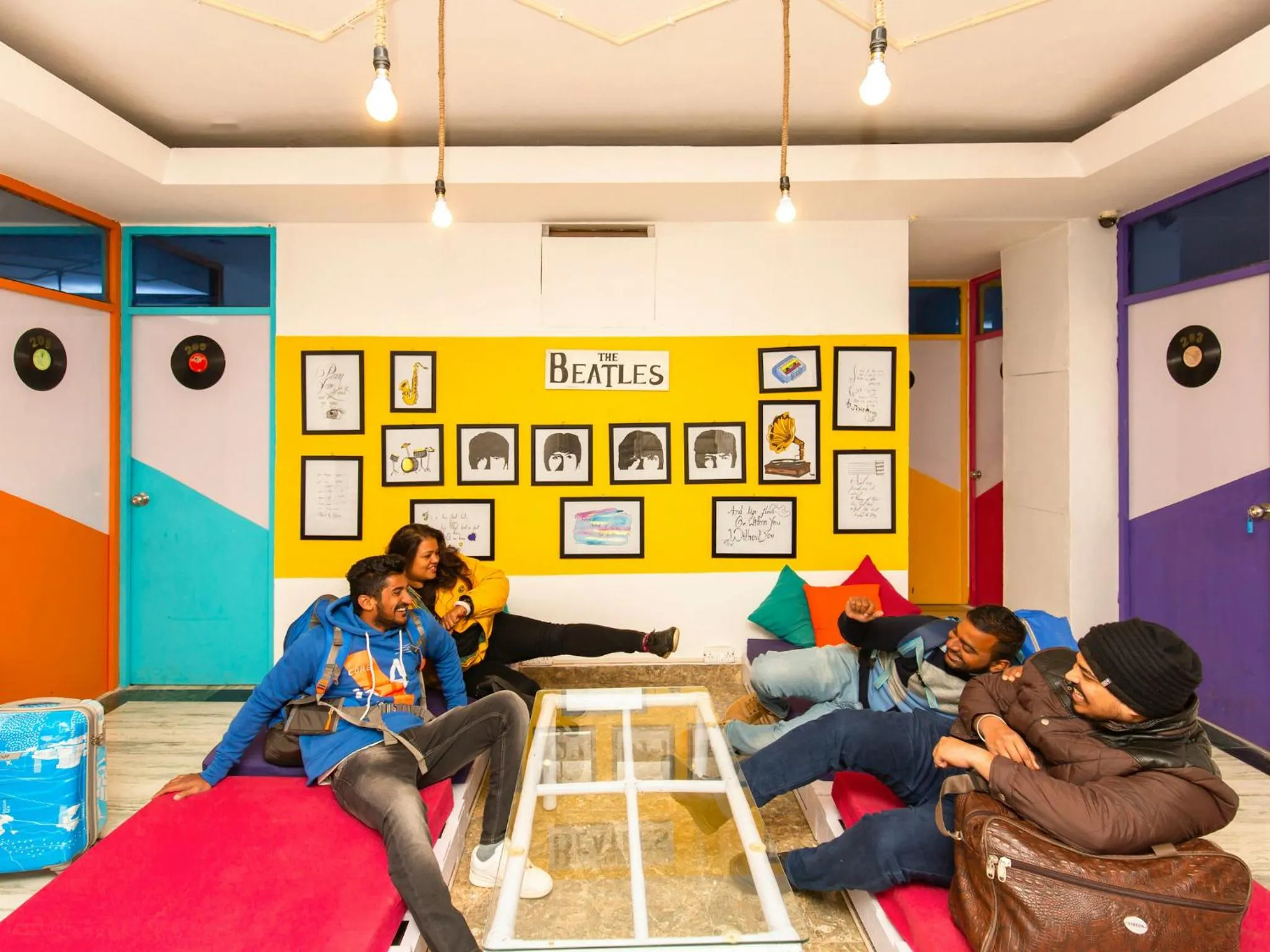 People in goSTOPS Rishikesh, Tapovan