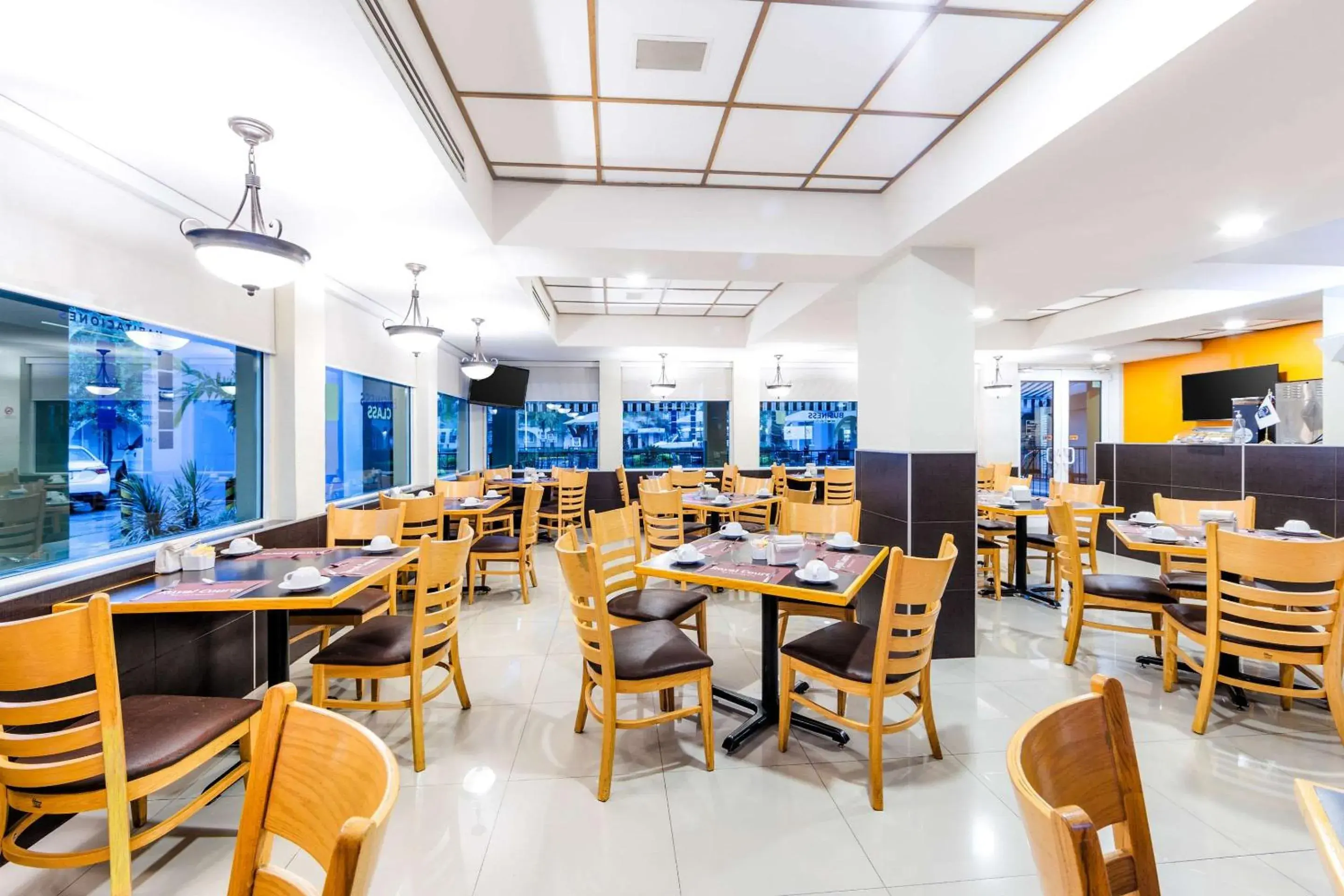 Restaurant/places to eat in Sleep Inn Monterrey Norte Restaurant/places to eat in Sleep Inn Monterrey Norte