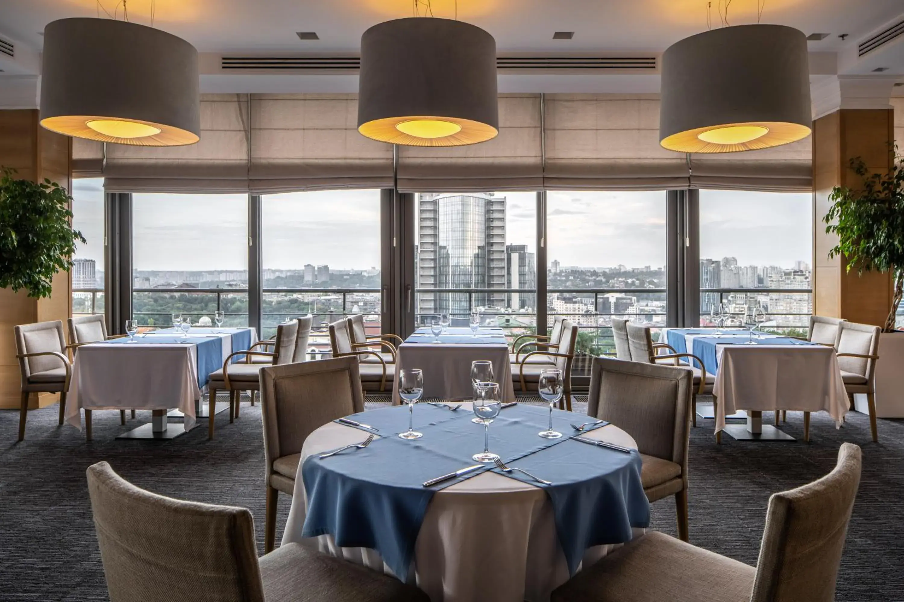 Restaurant/places to eat in CITYHOTEL Restaurant/places to eat in CITYHOTEL