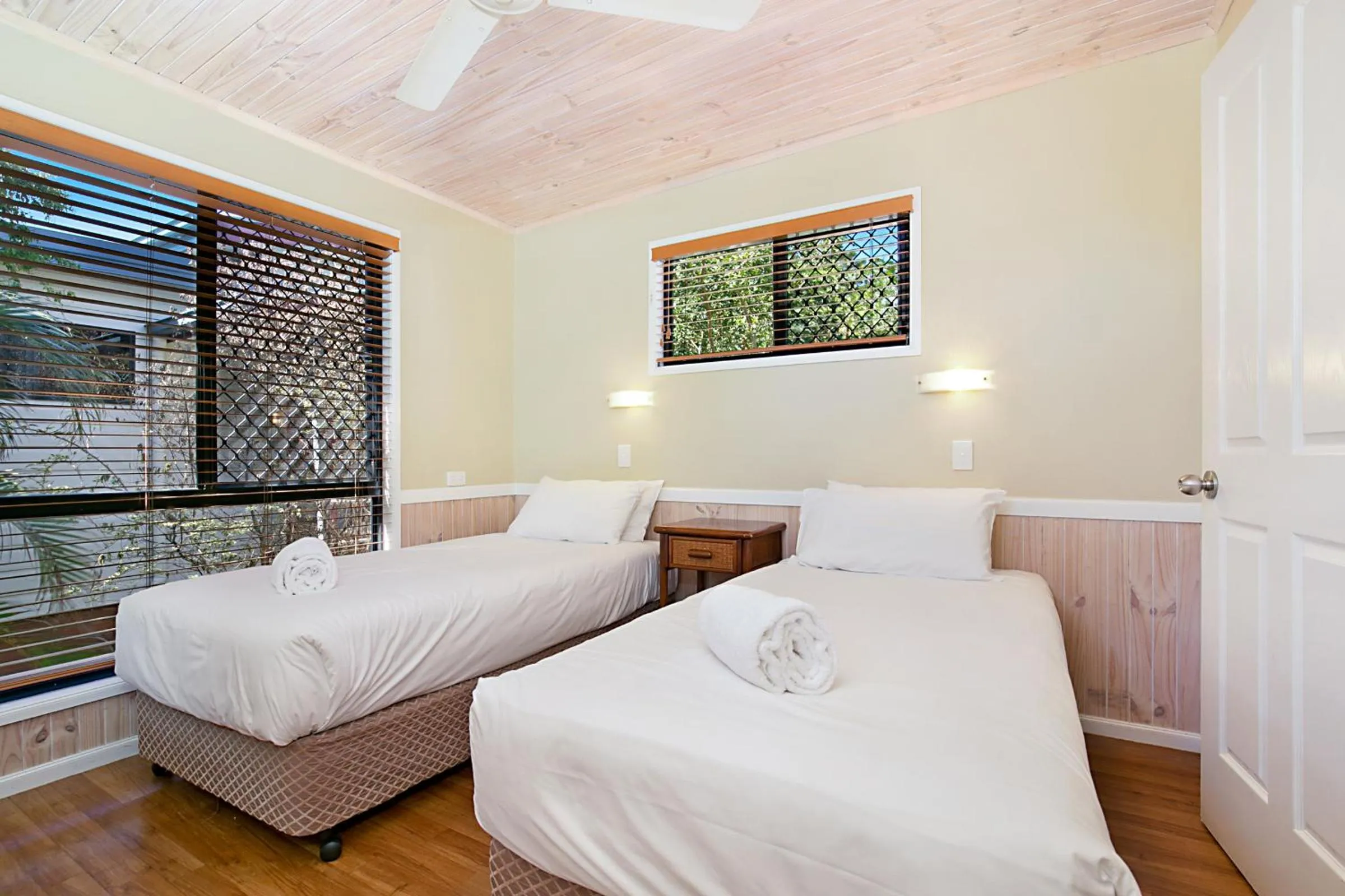 Bedroom, Bed in South Gladstone Motel