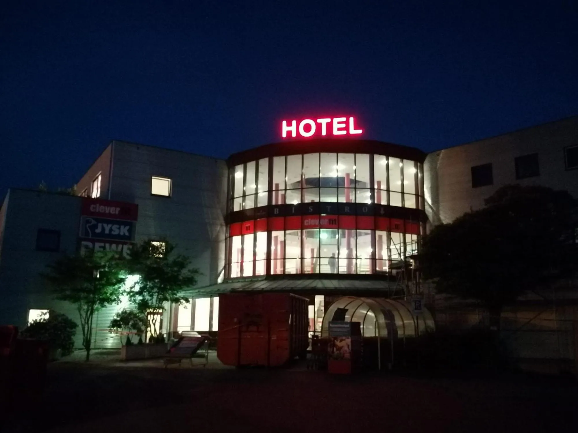 Property building in Villa & Hotel Am Park