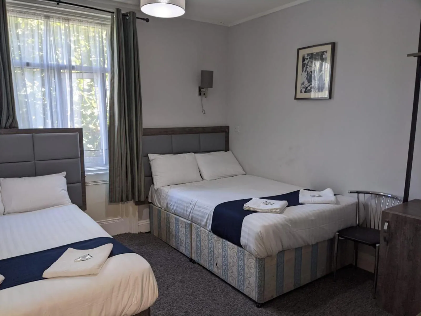 Bedroom, Bed in Comfotel BLU