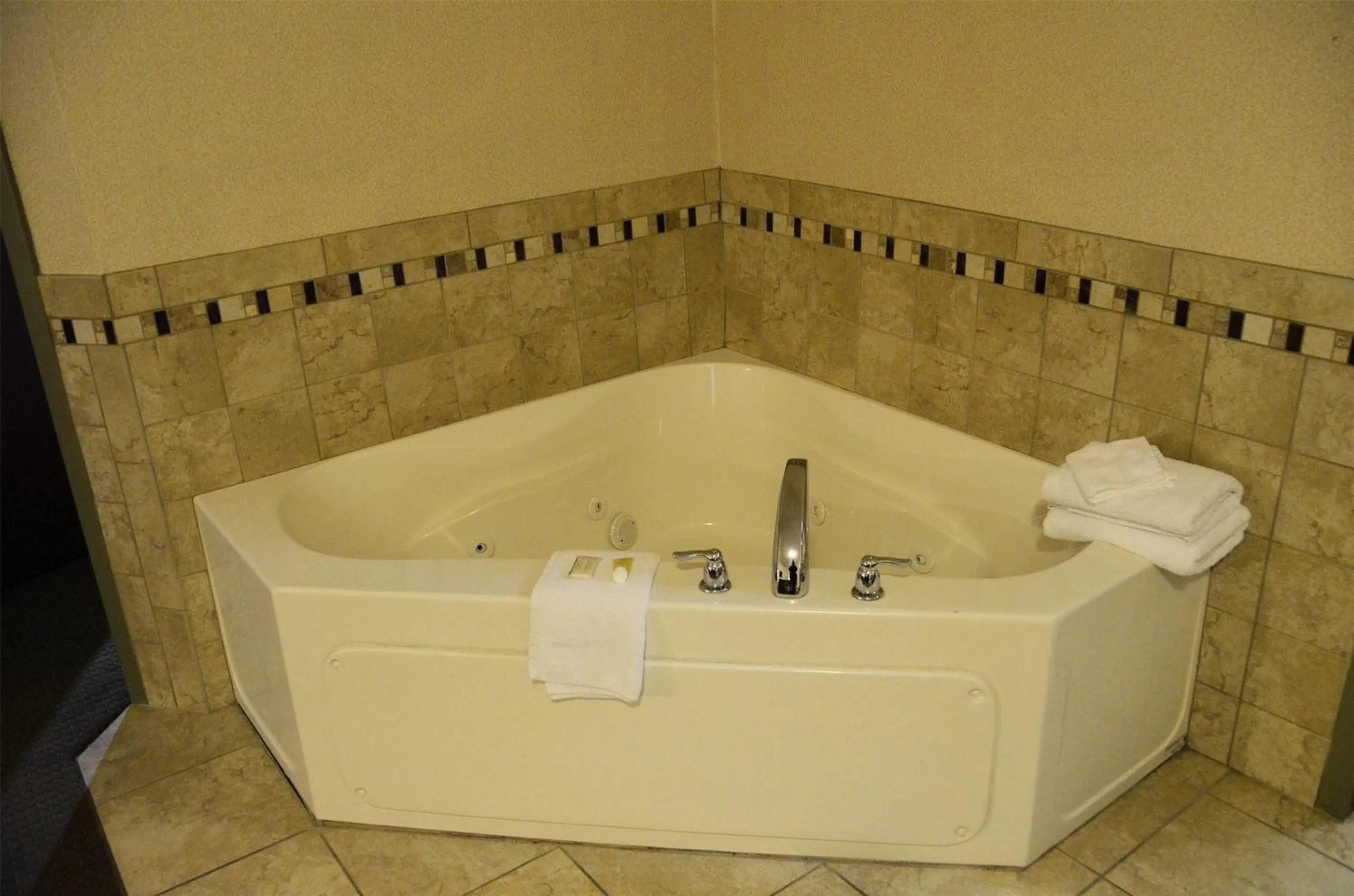 Bathroom in Days Inn by Wyndham Luray Shenandoah