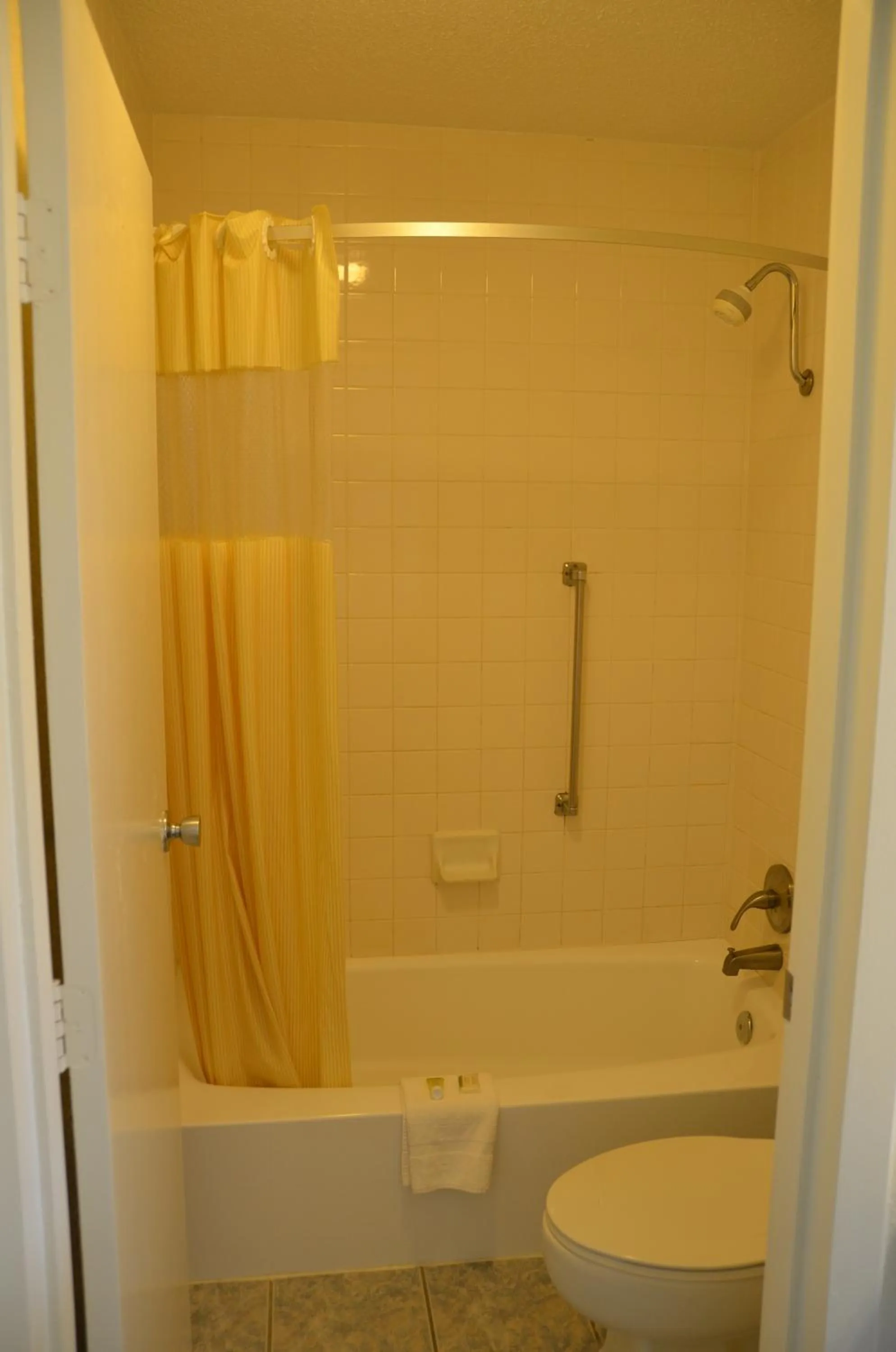 Bathroom in Days Inn by Wyndham Luray Shenandoah
