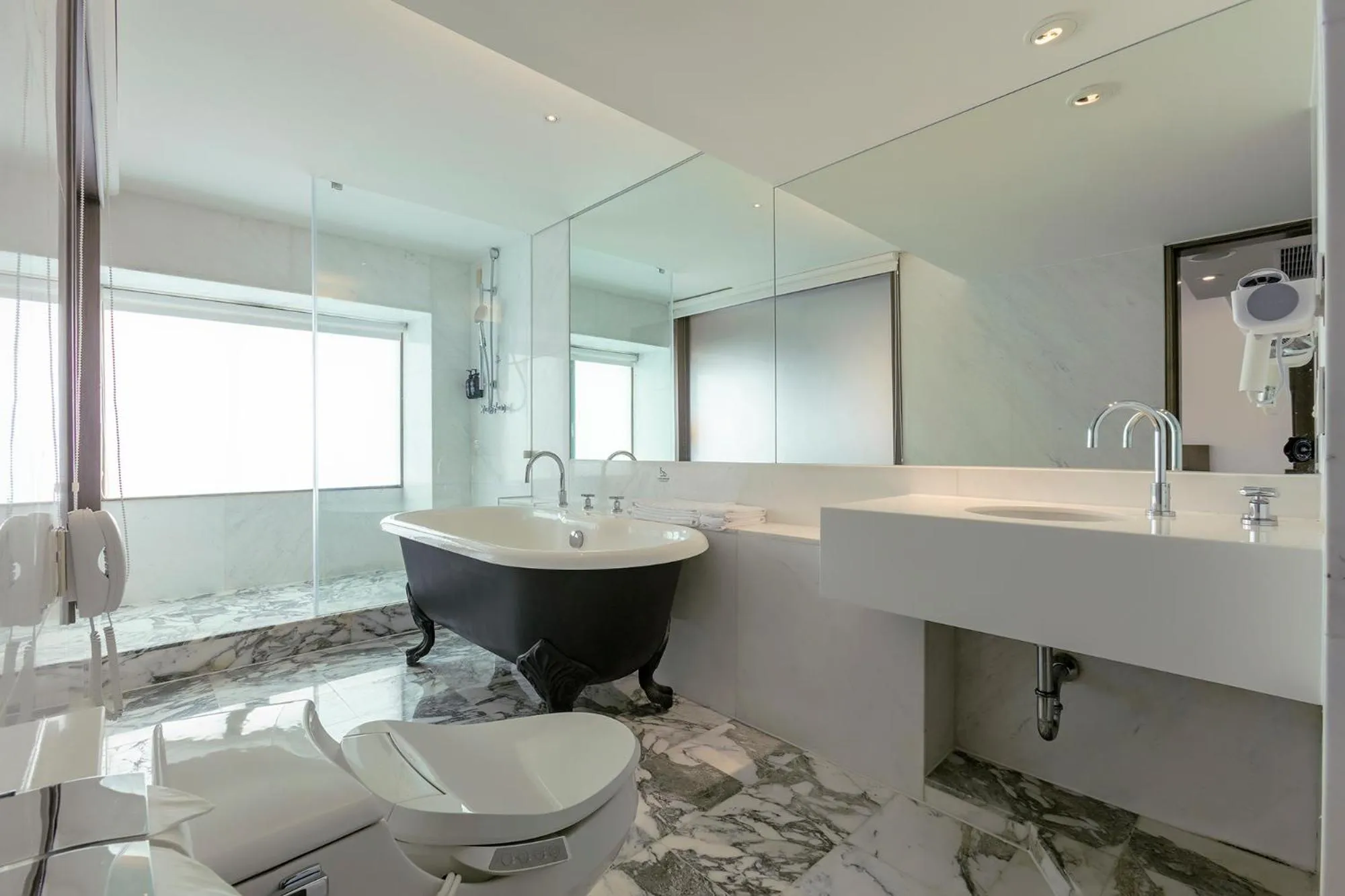 Bathroom in United Hotel