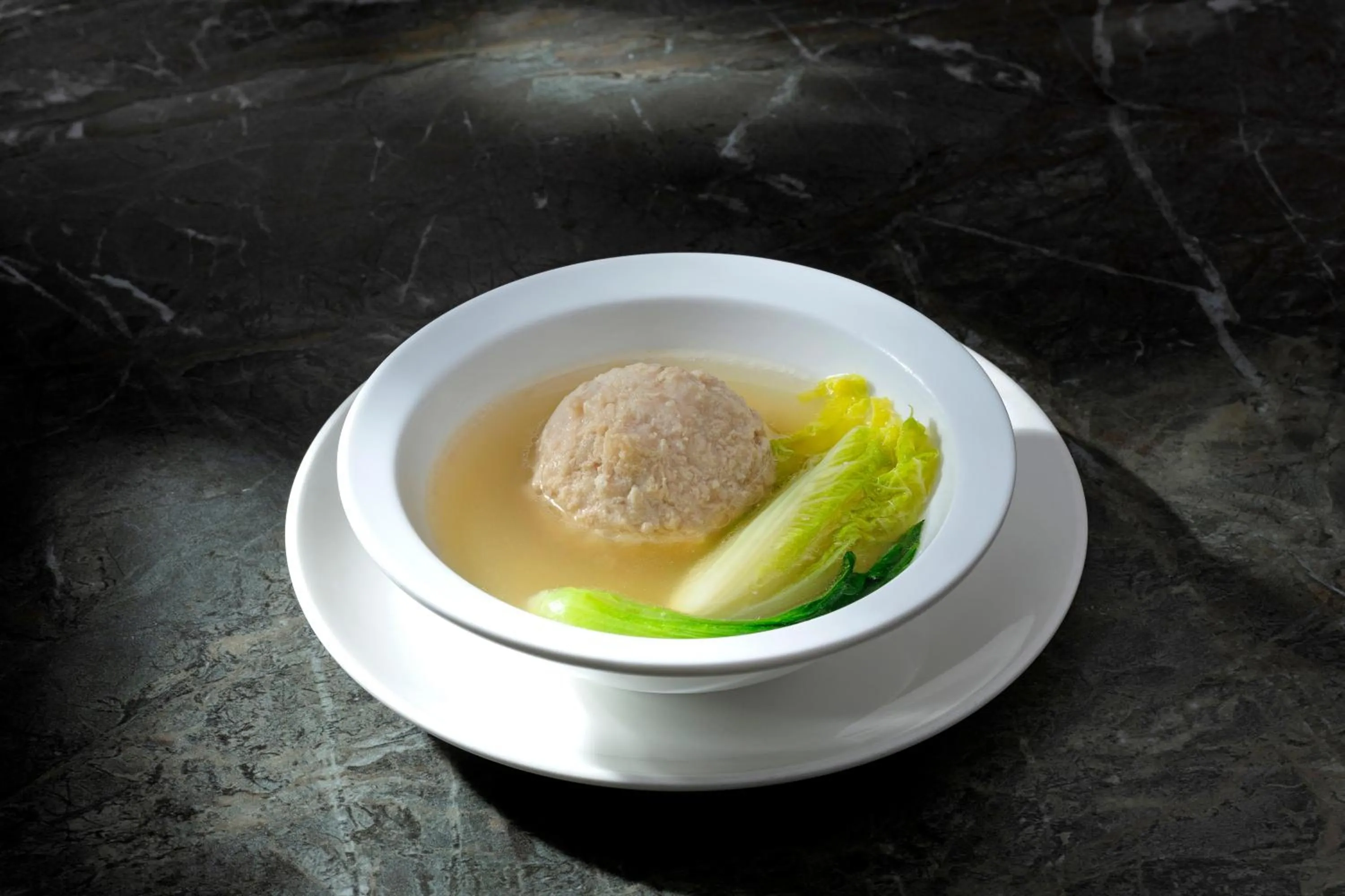 Restaurant/places to eat in United Hotel