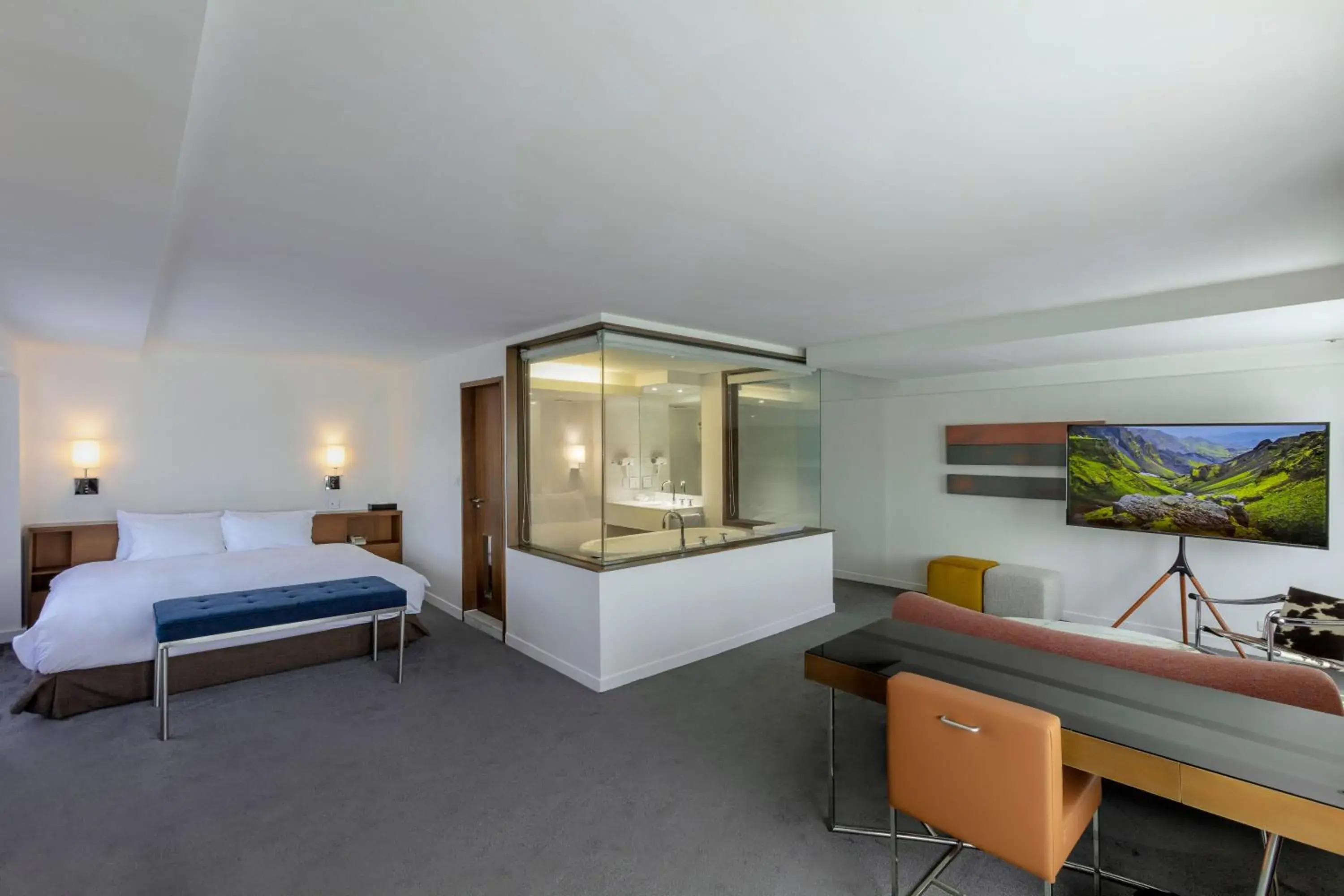 Bed in United Hotel Bed in United Hotel