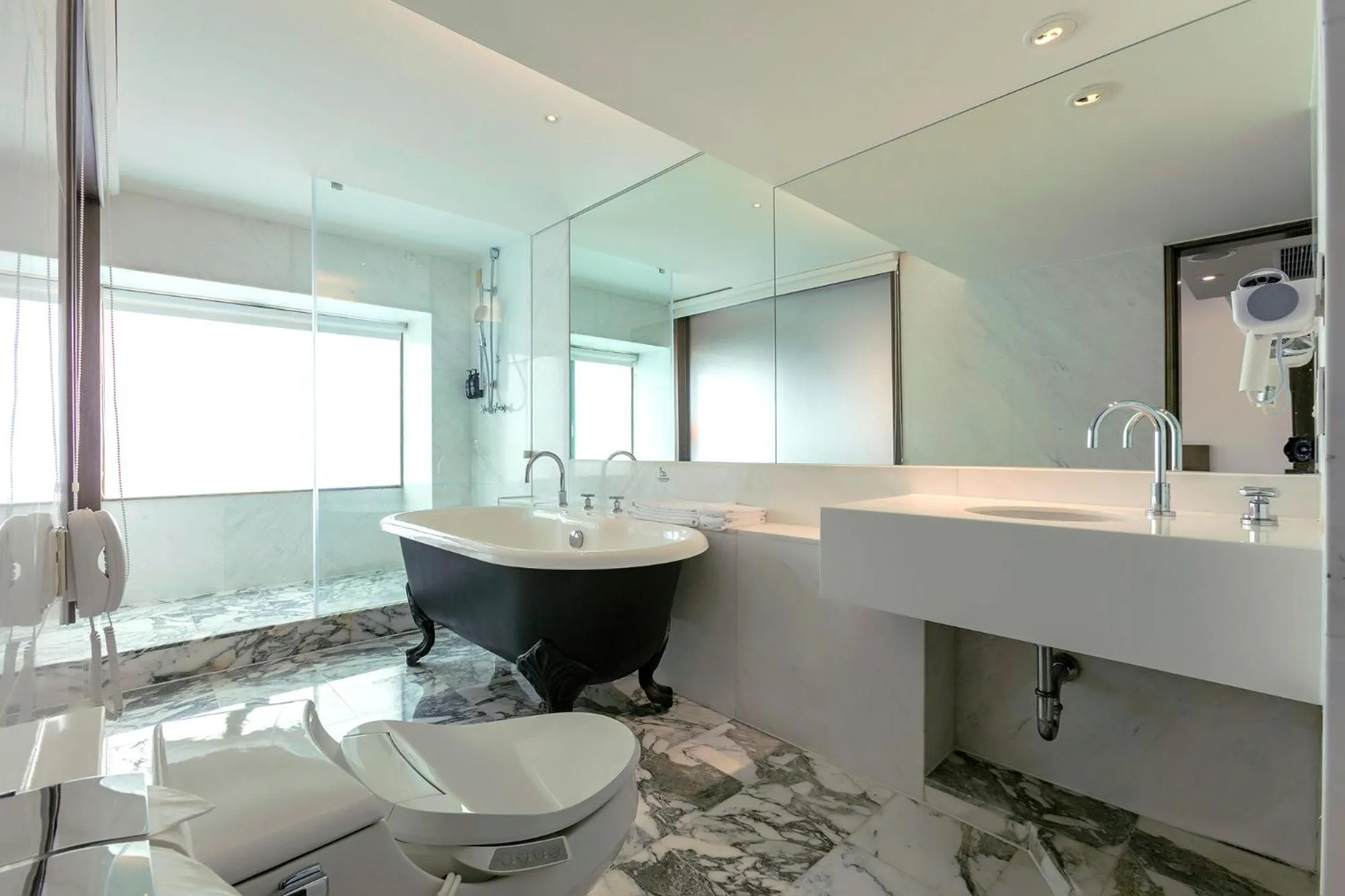 Bathroom in United Hotel