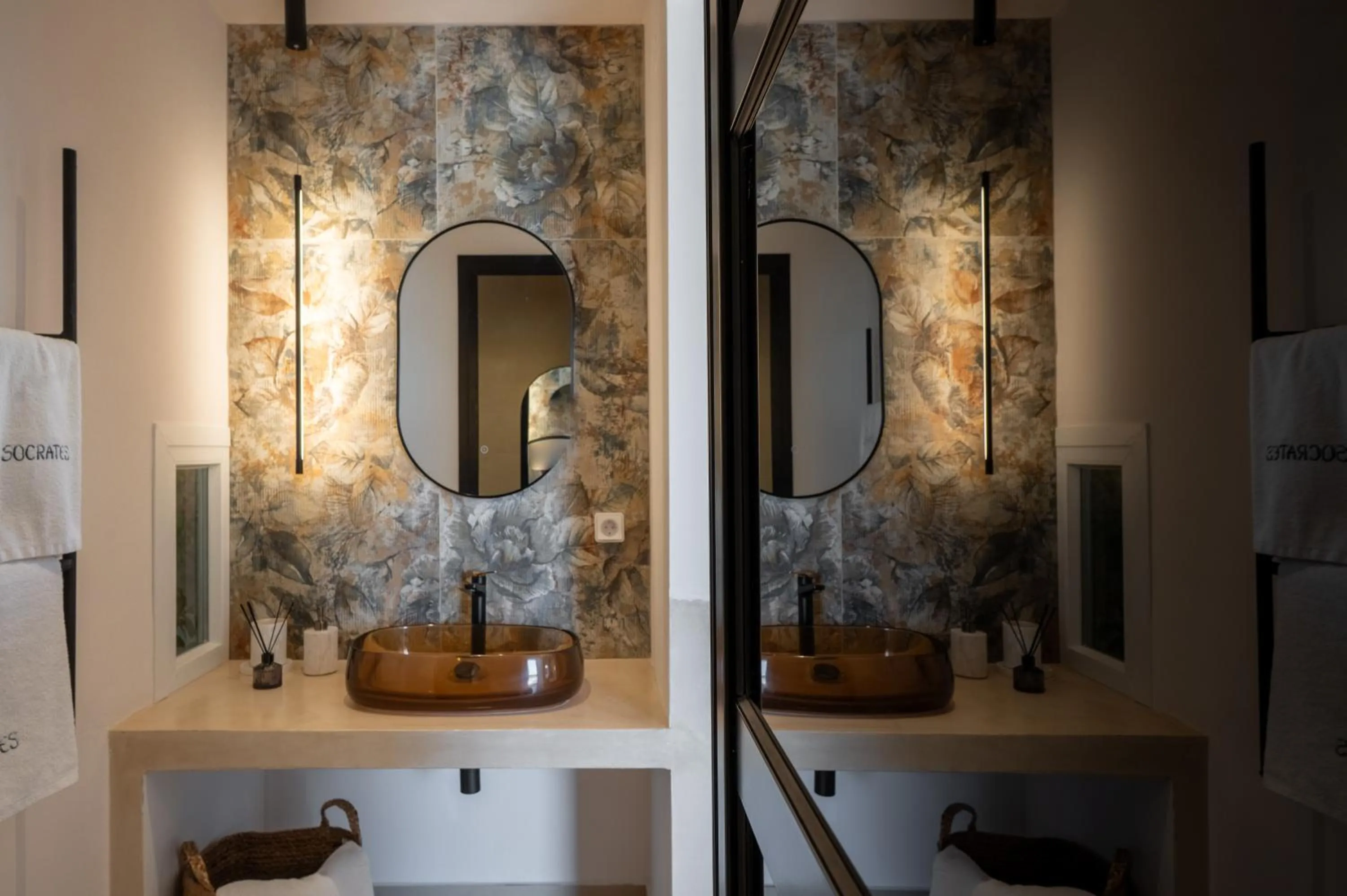 Bathroom in Socrates Apartments