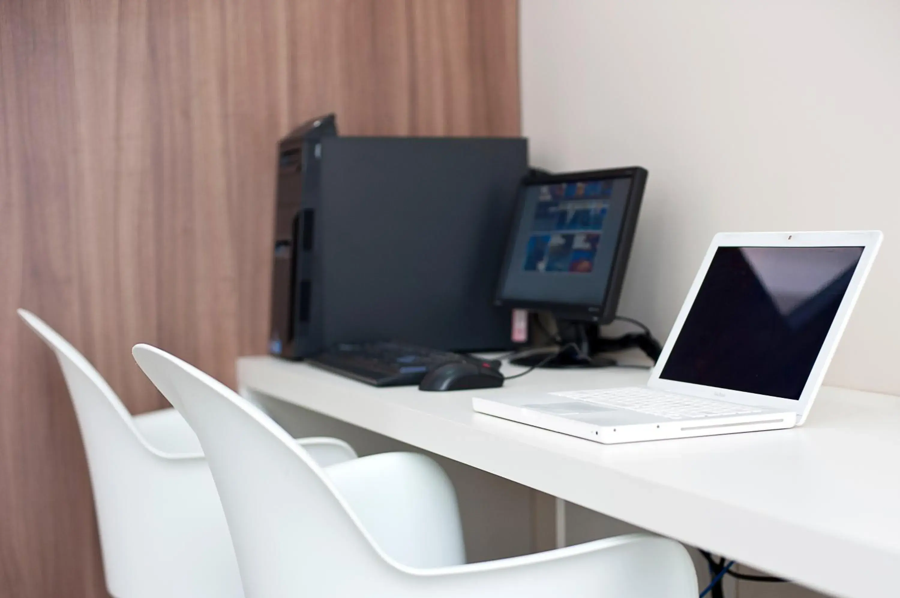 Business facilities in Swan Rio Grande Business facilities in Swan Rio Grande