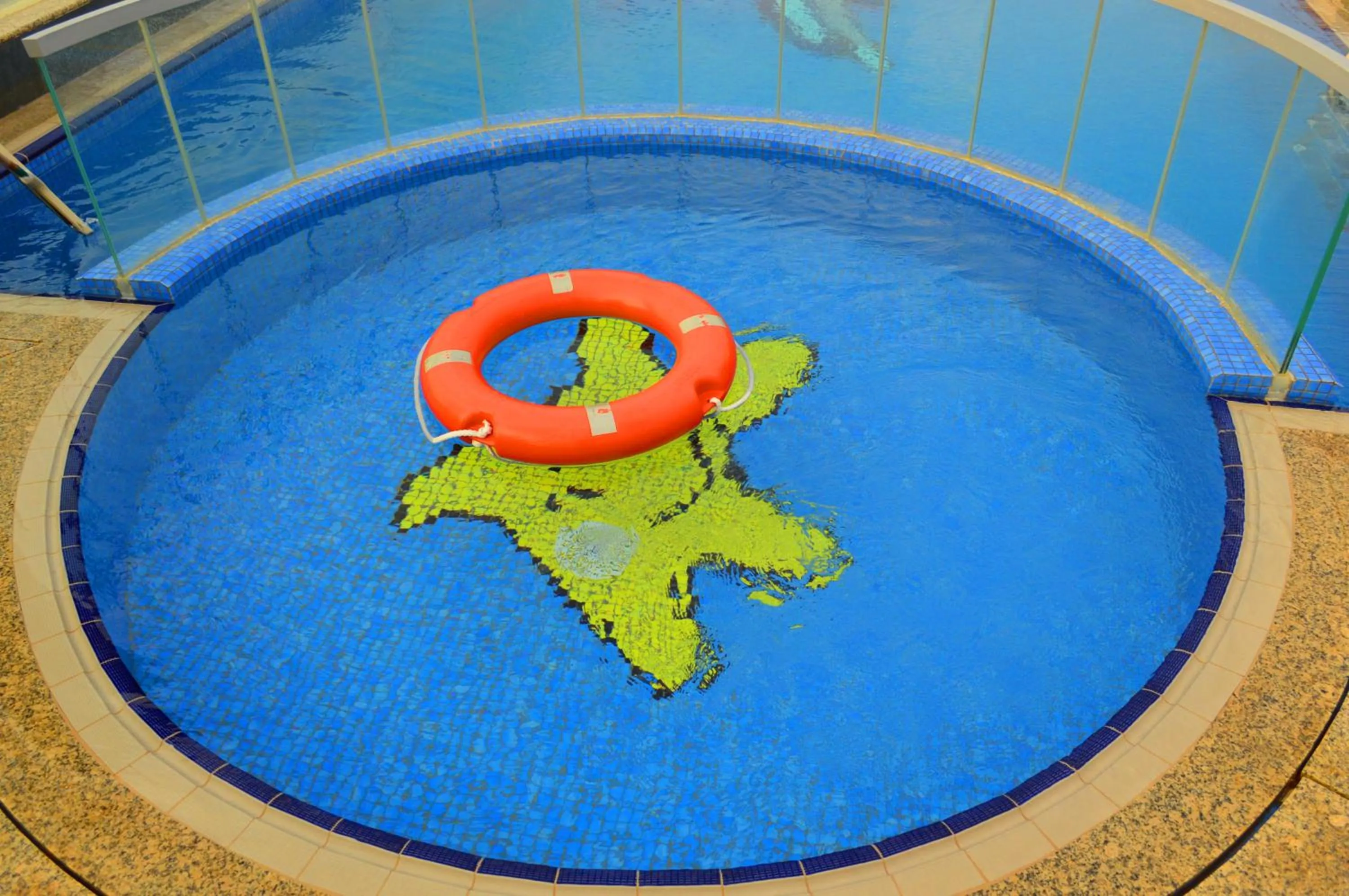 Swimming pool in Tulip Al Barsha Hotel Apartment