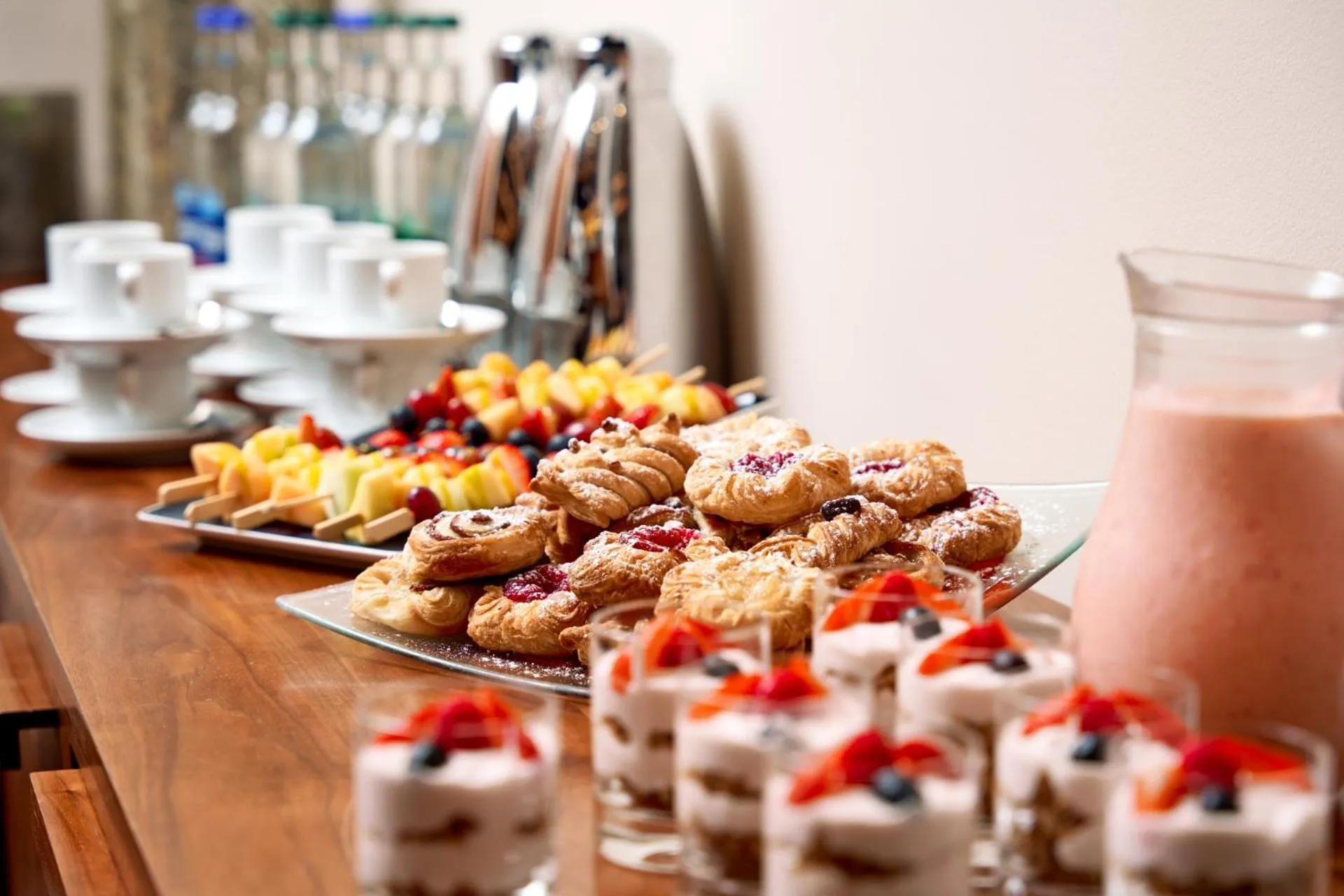 Food and drinks in Herbert Park Hotel and Park Residence