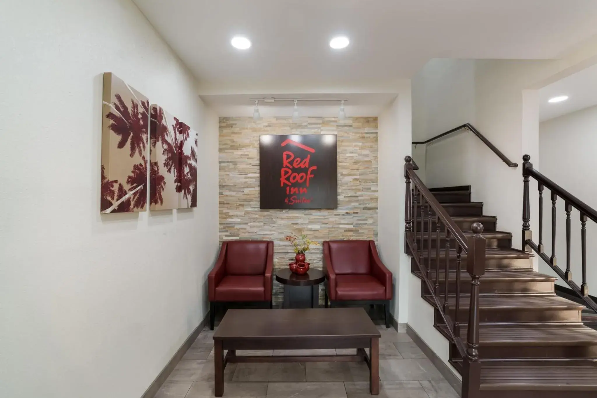 Lobby or reception in Red Roof Inn & Suites Carrollton, GA - West Georgia Lobby or reception in Red Roof Inn & Suites Carrollton, GA - West Georgia